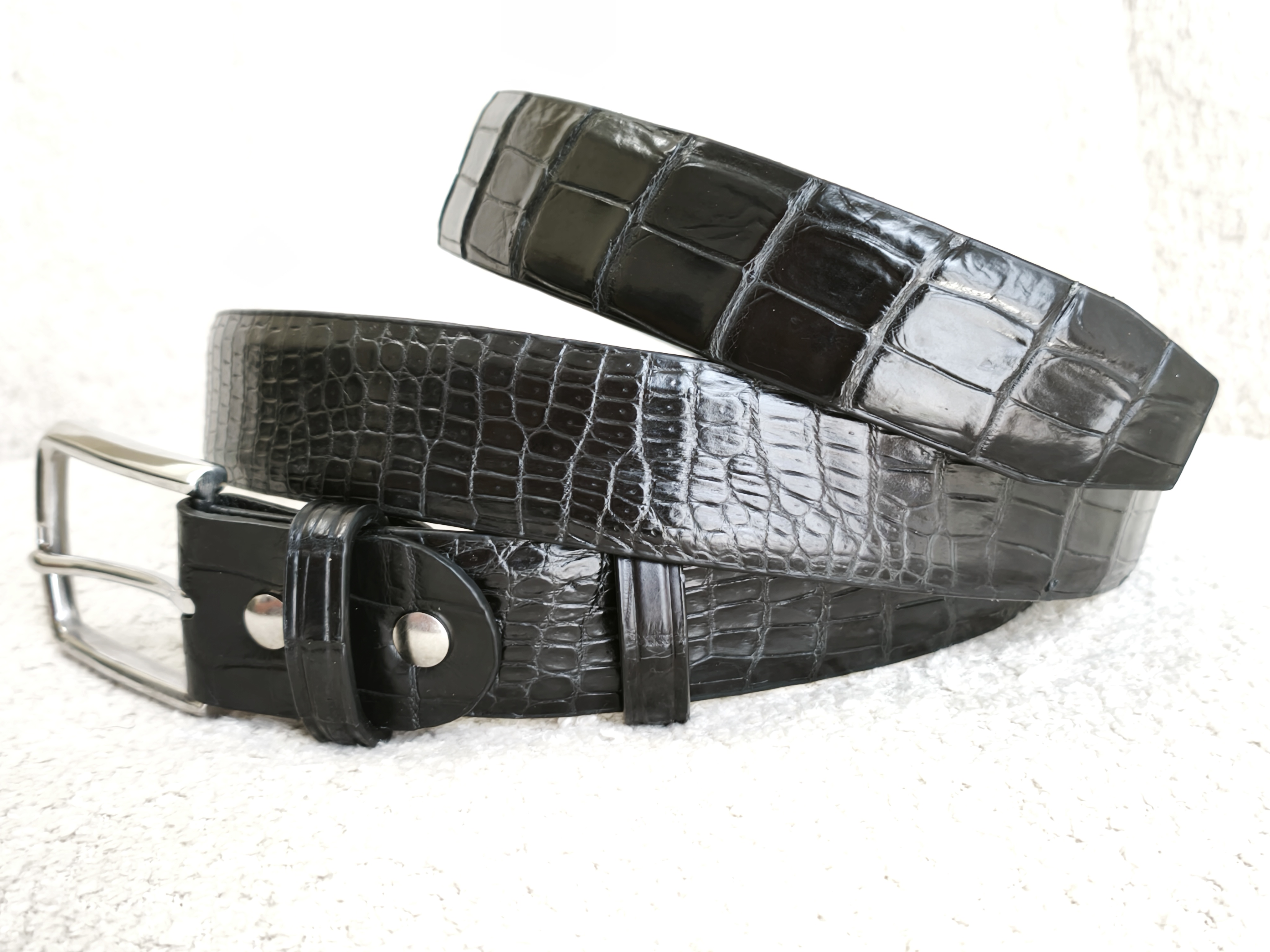 חגורה עבודת יד מעור קרוקודיל