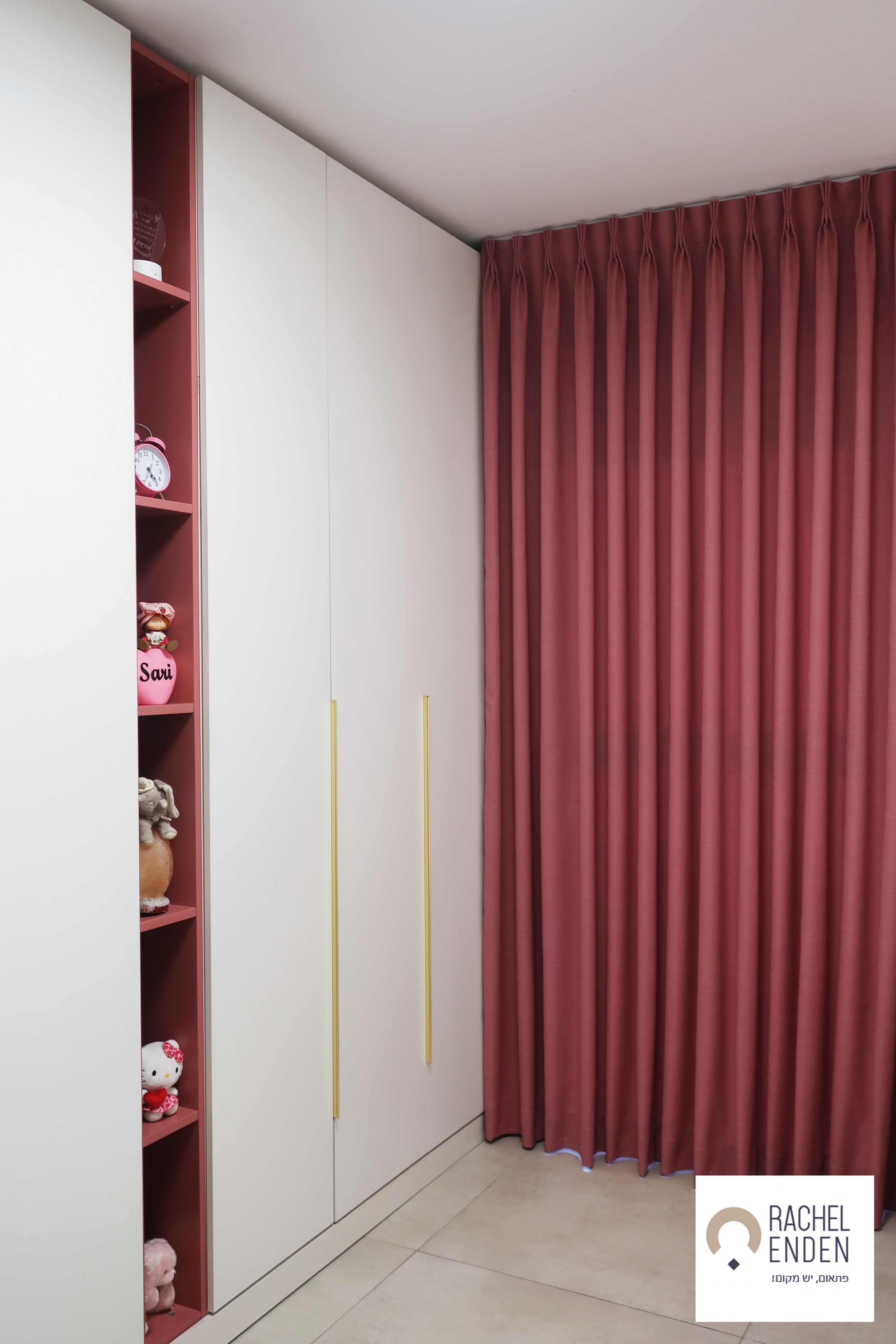 חדר בנות 1.jpg