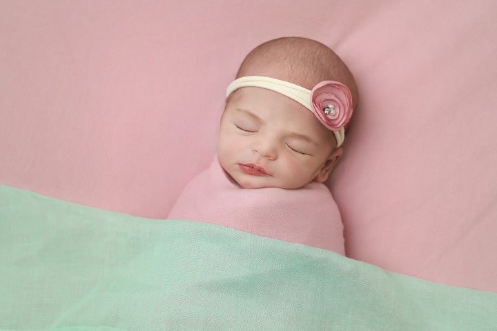 חוי בינעט new born