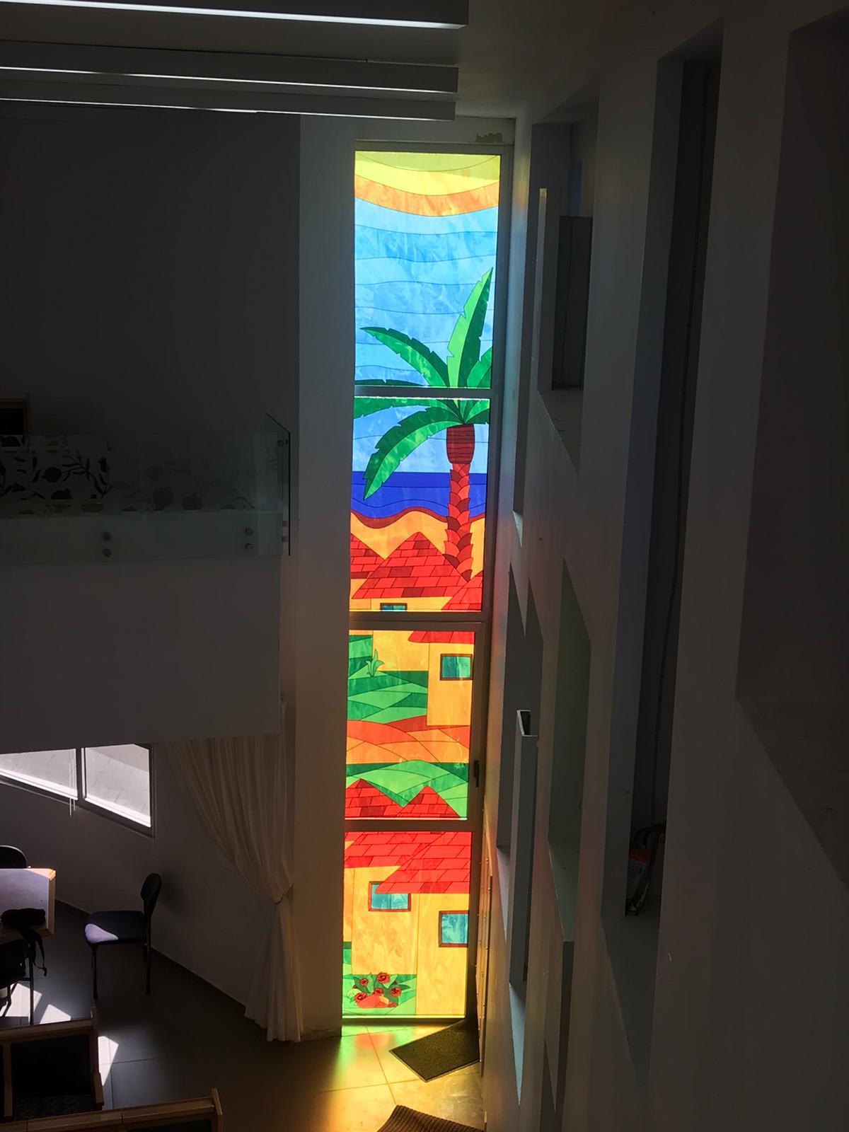 חלון גוש קטיף.jpg