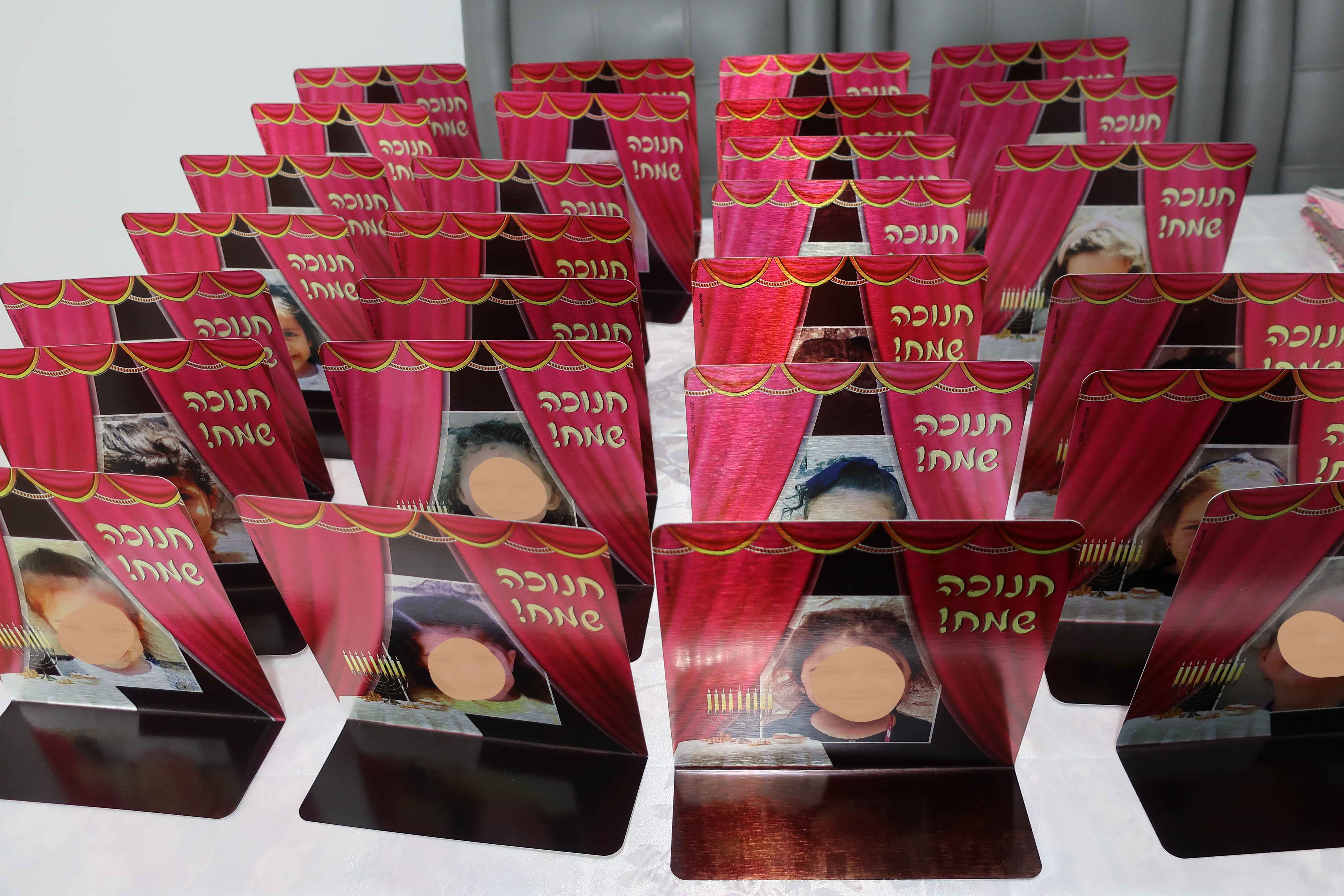 חנוכיות- לגן.jpg