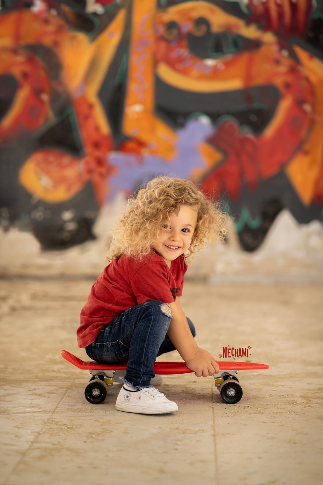 חתומ (Large).jpg