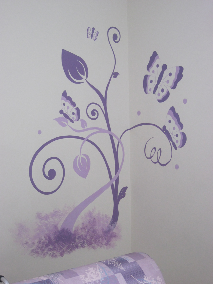 טקסטורה-מותאם לגווני המצעים.
הידיות של הארון בחדר זה,הם בדיוק כמו הפרפרים .
החידוש כאן שהפרפרים מגנטיים!
מגנט חזק מאוד,מיועד לתליית יצירות ותיזכורו