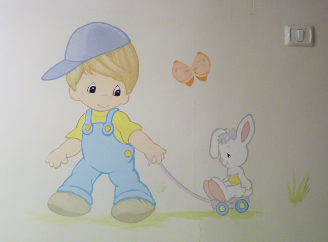 ילד עם ארנב