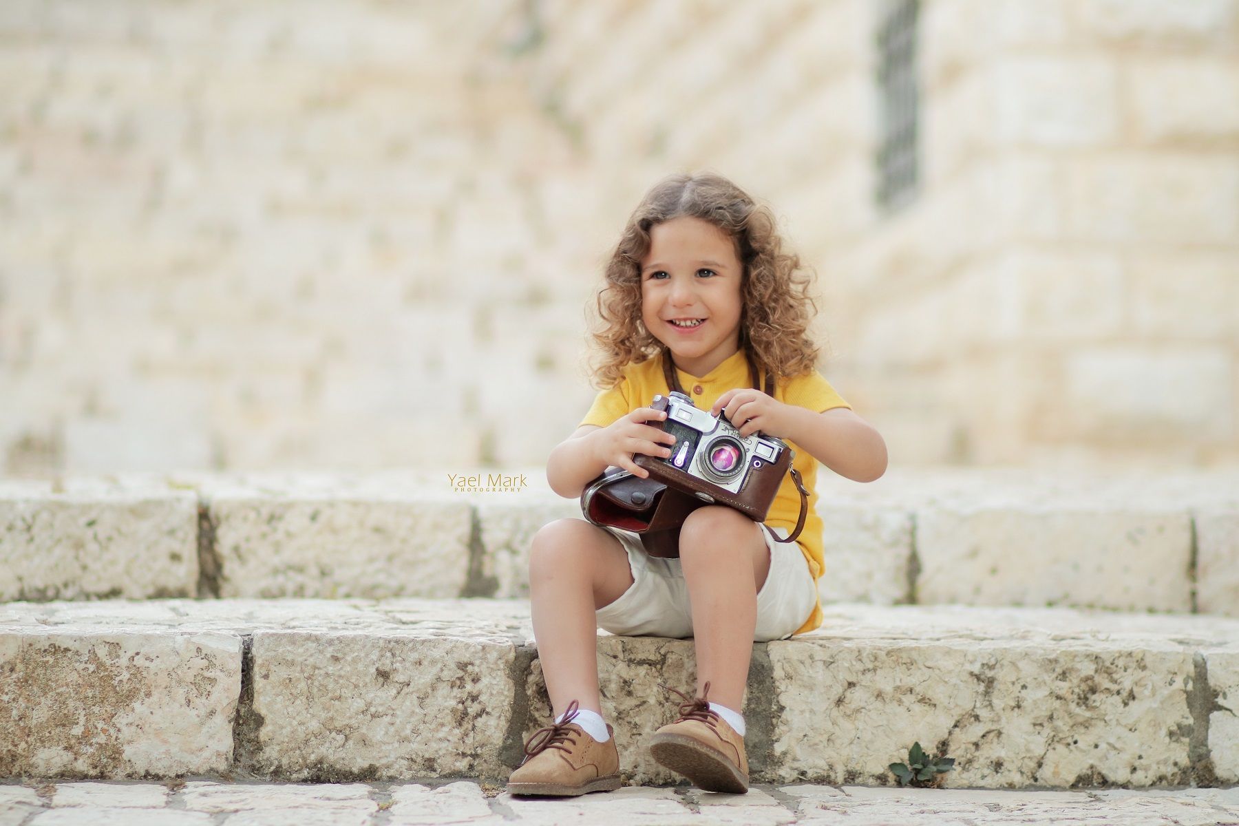 יעל מרק צלמת מקצועית-ילדים/משפחה/אופנה 0528409157