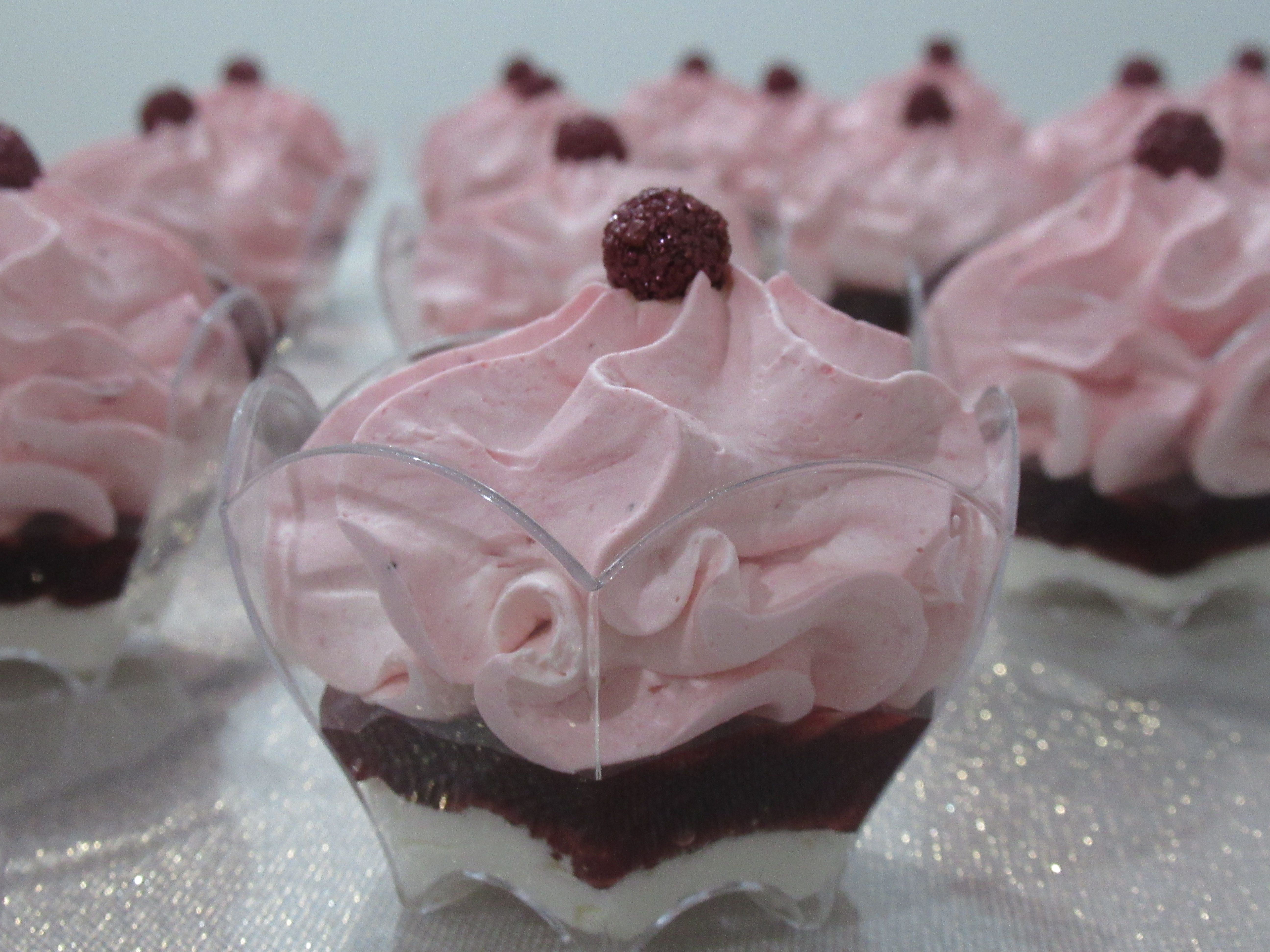 כוס קינוח בטעם תות.JPG