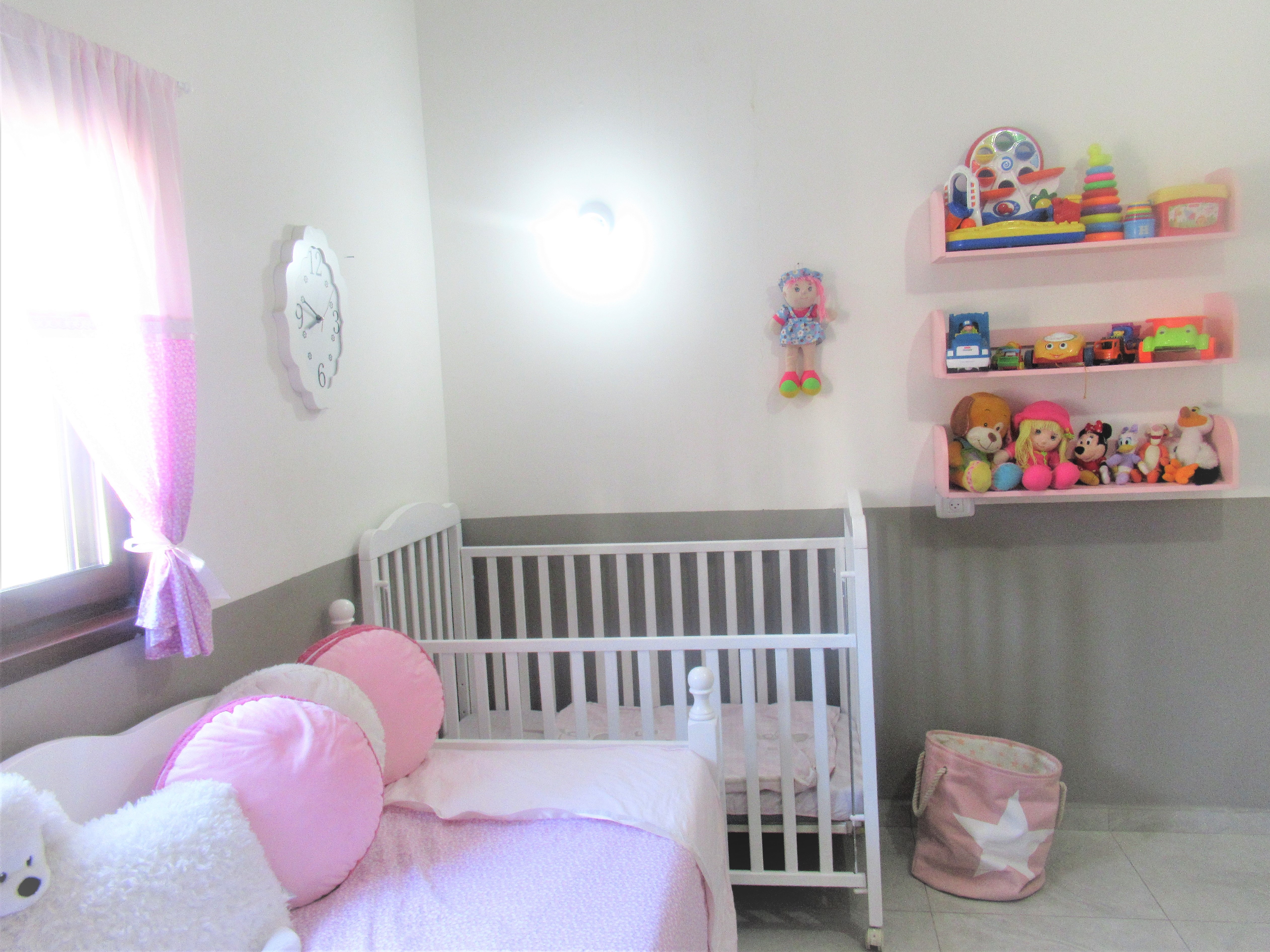 לבן לבן לבן -וגם חי ושמח!