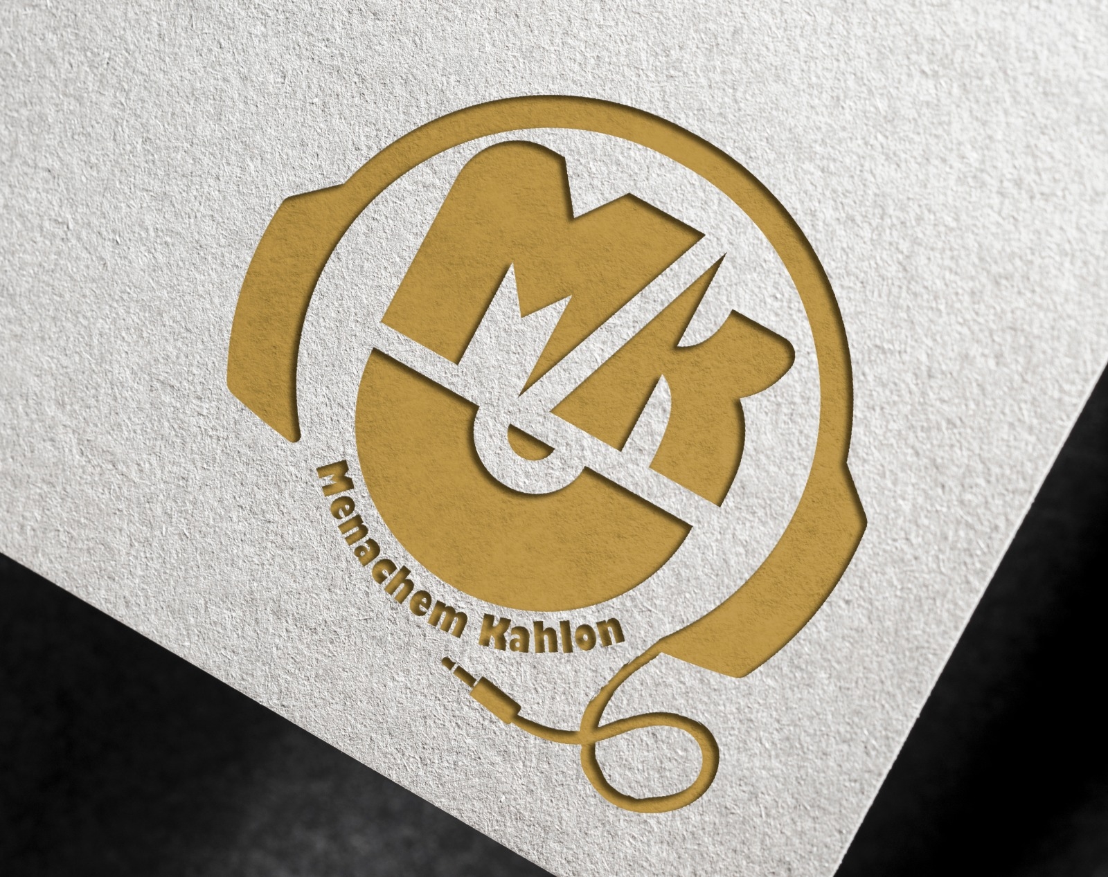 לוגו DG  מנחם כחלון |הדמיה | עיציב גרפי | סטודיו:דבורה | לוצקי דבורה