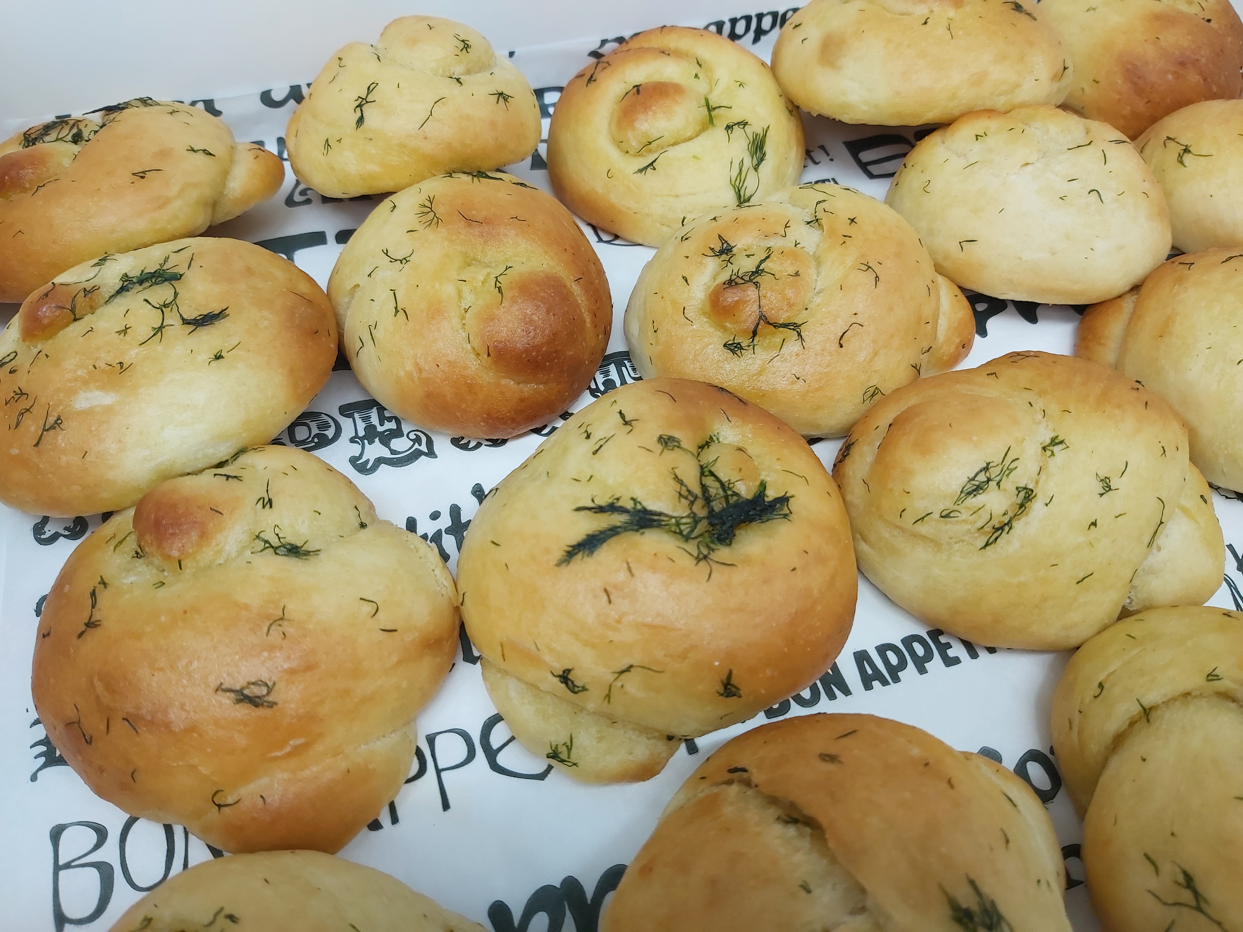 לחמניות שום.jpg