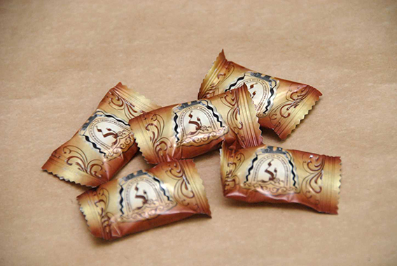 מארז תפילין - מזכרת לבר מצוה
הכולל בתוכו:
דיסק שהופק במיוחד לאירוע
וסוכריות ממותגות בסמל של האירוע