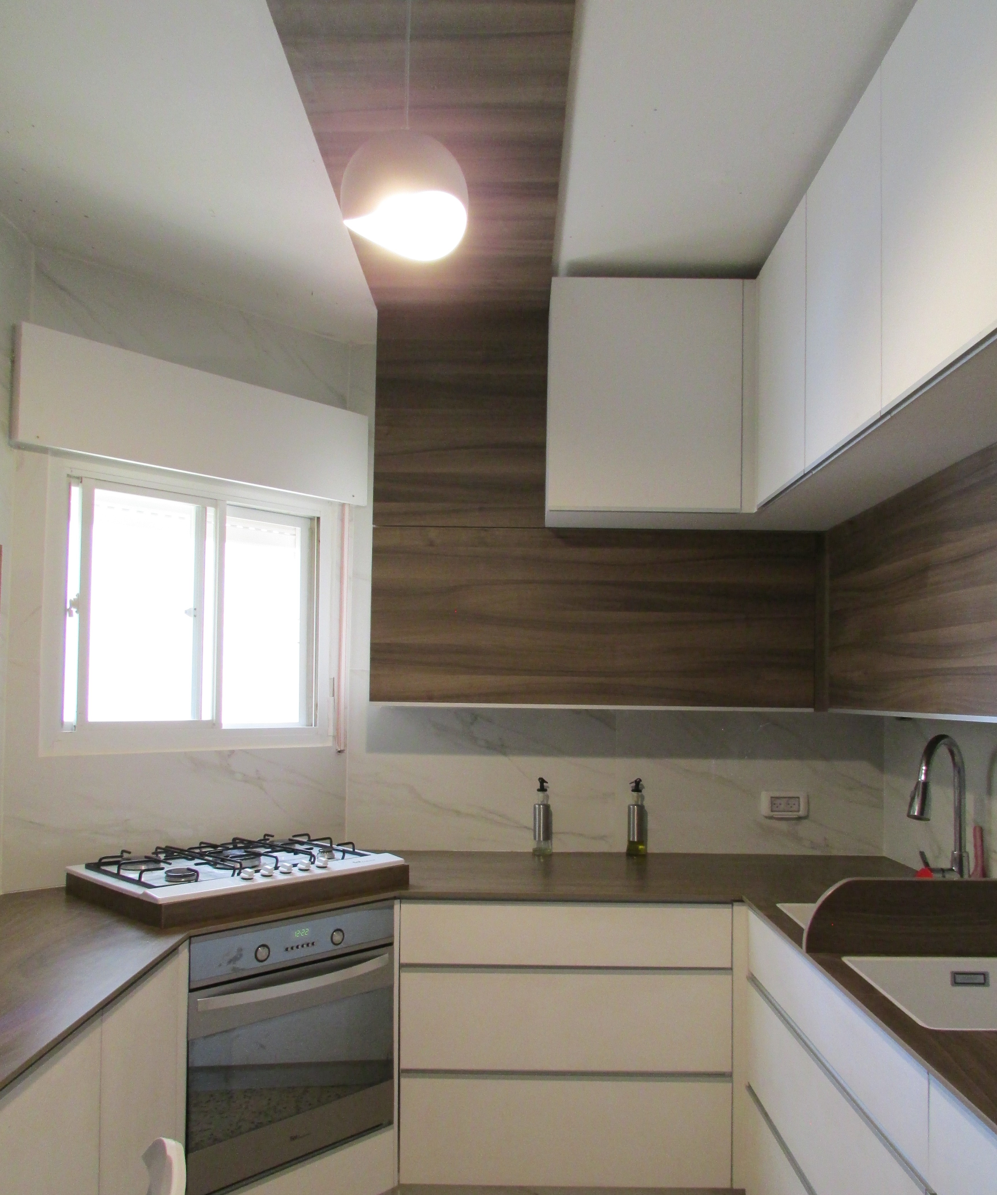 מטבח קטן ומנוצל