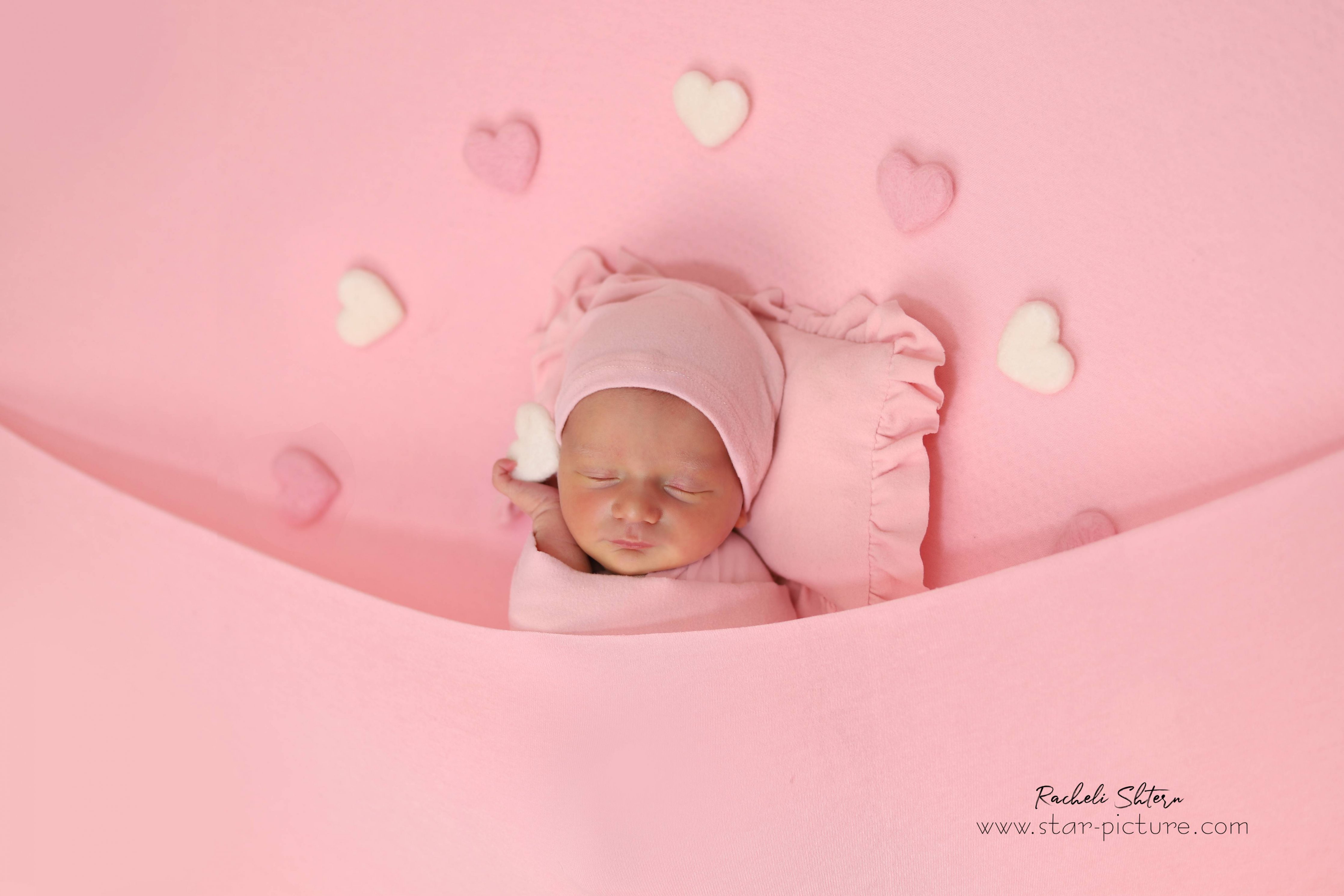 מלאכית בוורוד - ניו בורן