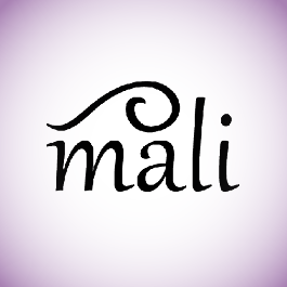 מלי קוסמטיקאית