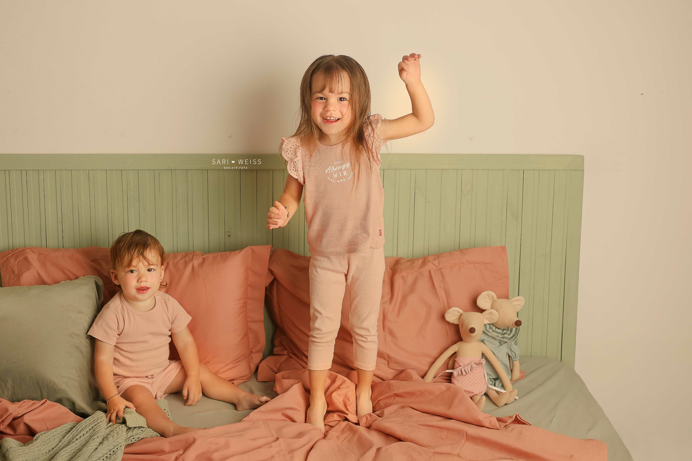 מפעל הפורמטים237A9967 copy מוק.jpg