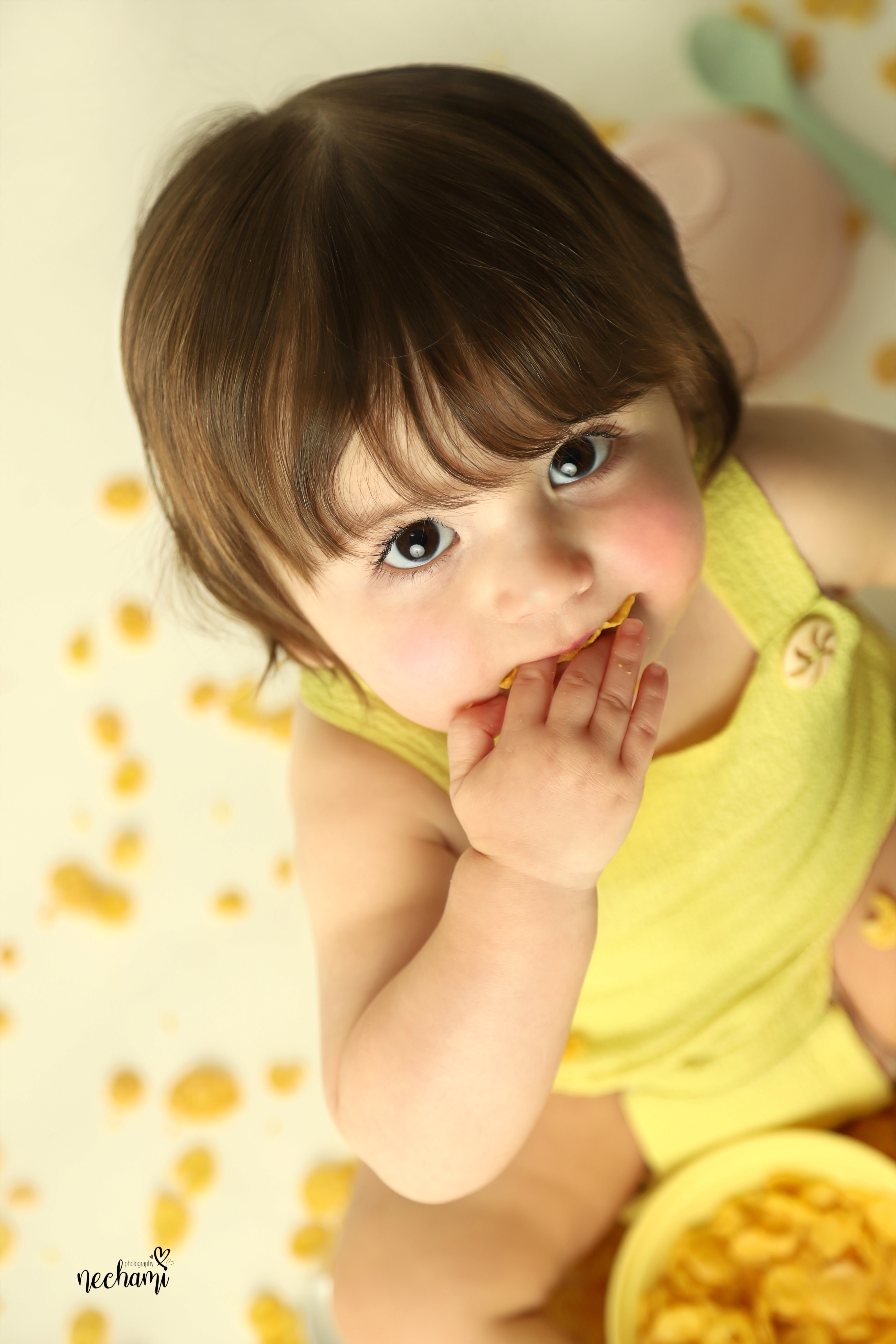 נחמי למברגר 0548525361