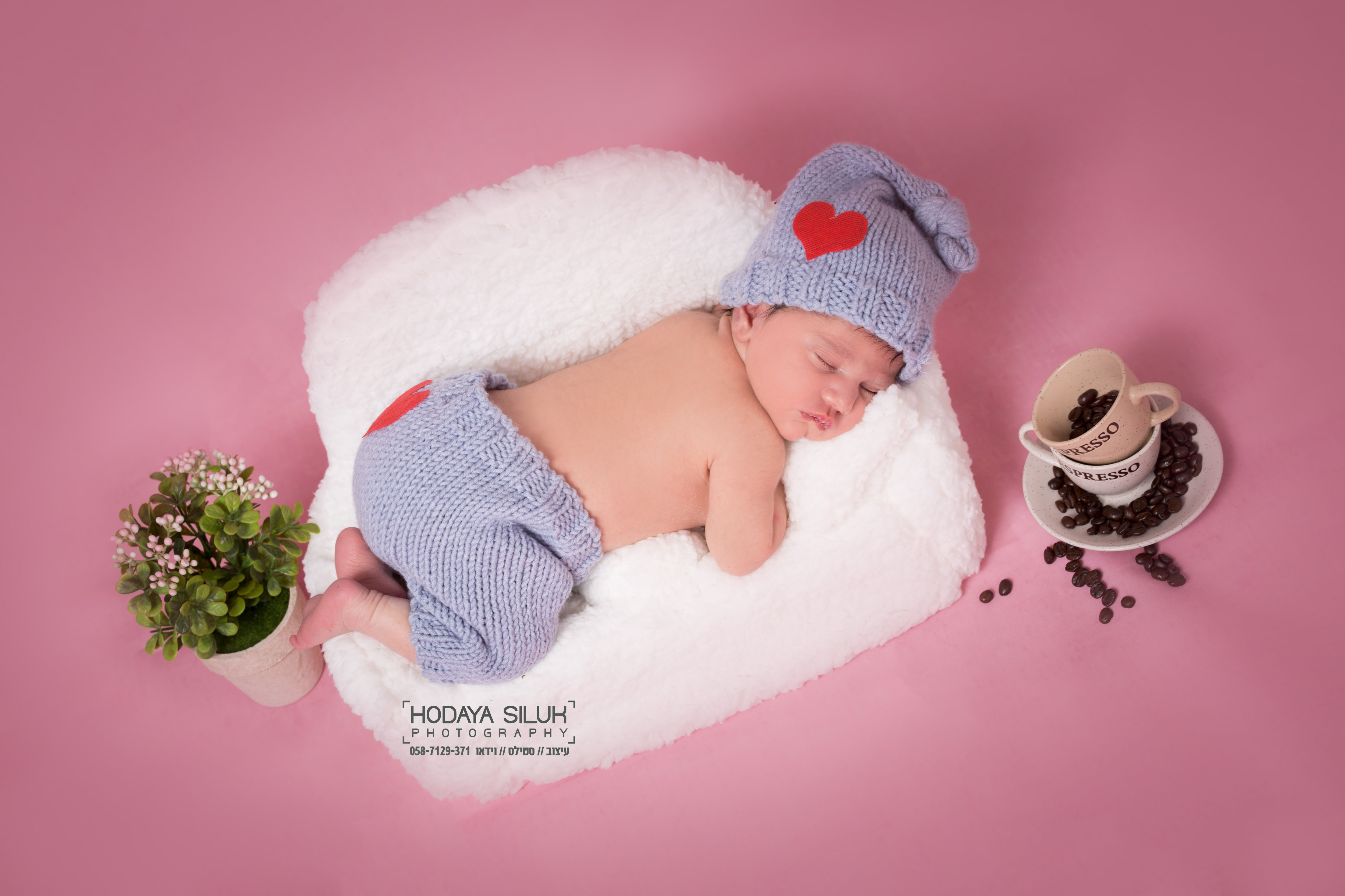 ניובורן אנאל 1.jpg