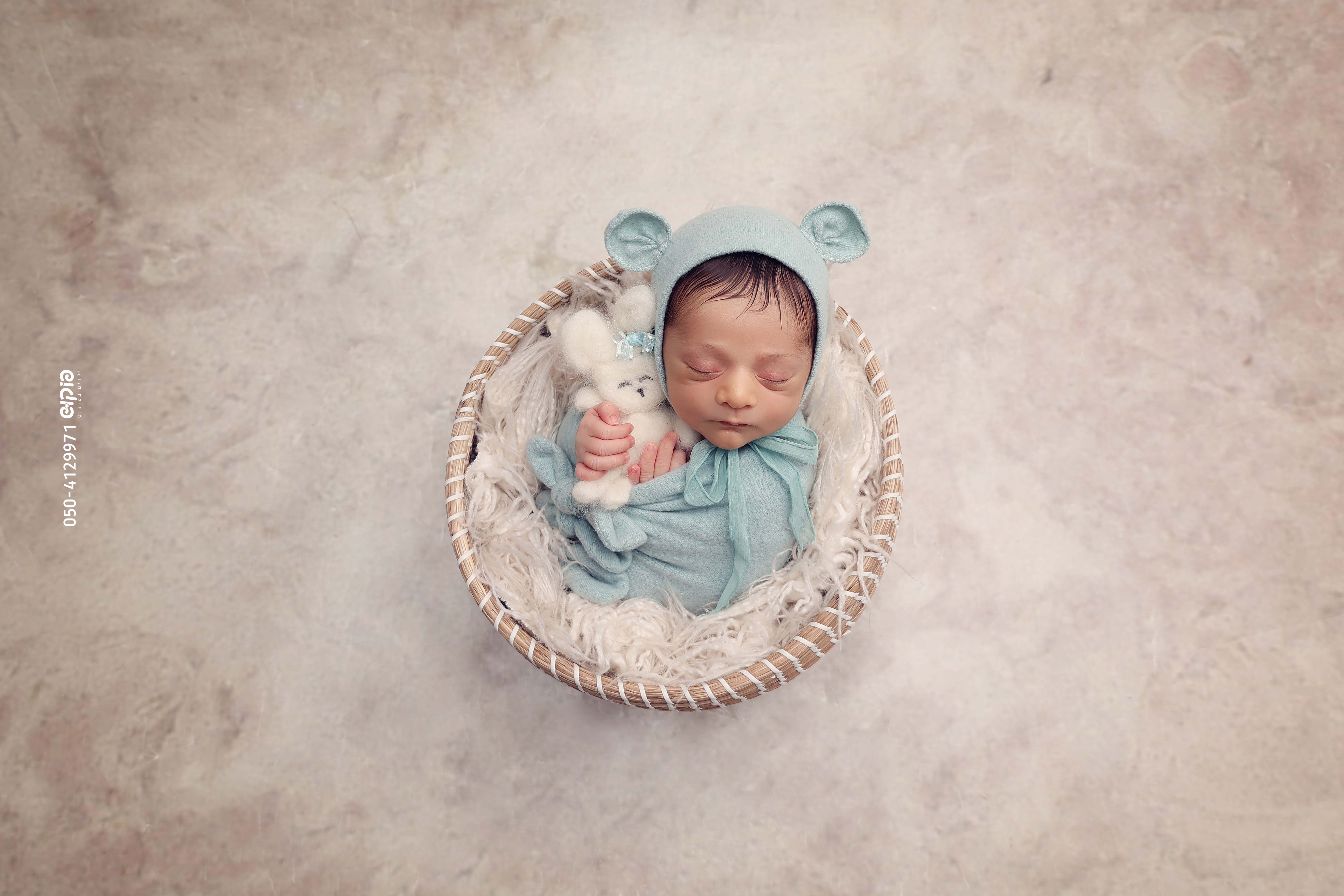 ניו בורן פוקוש ילדים בפוקוס 0504129971 שושי חלאקה חוץ סטודיו גיל שנה בת מצווה בני ברק.jpg