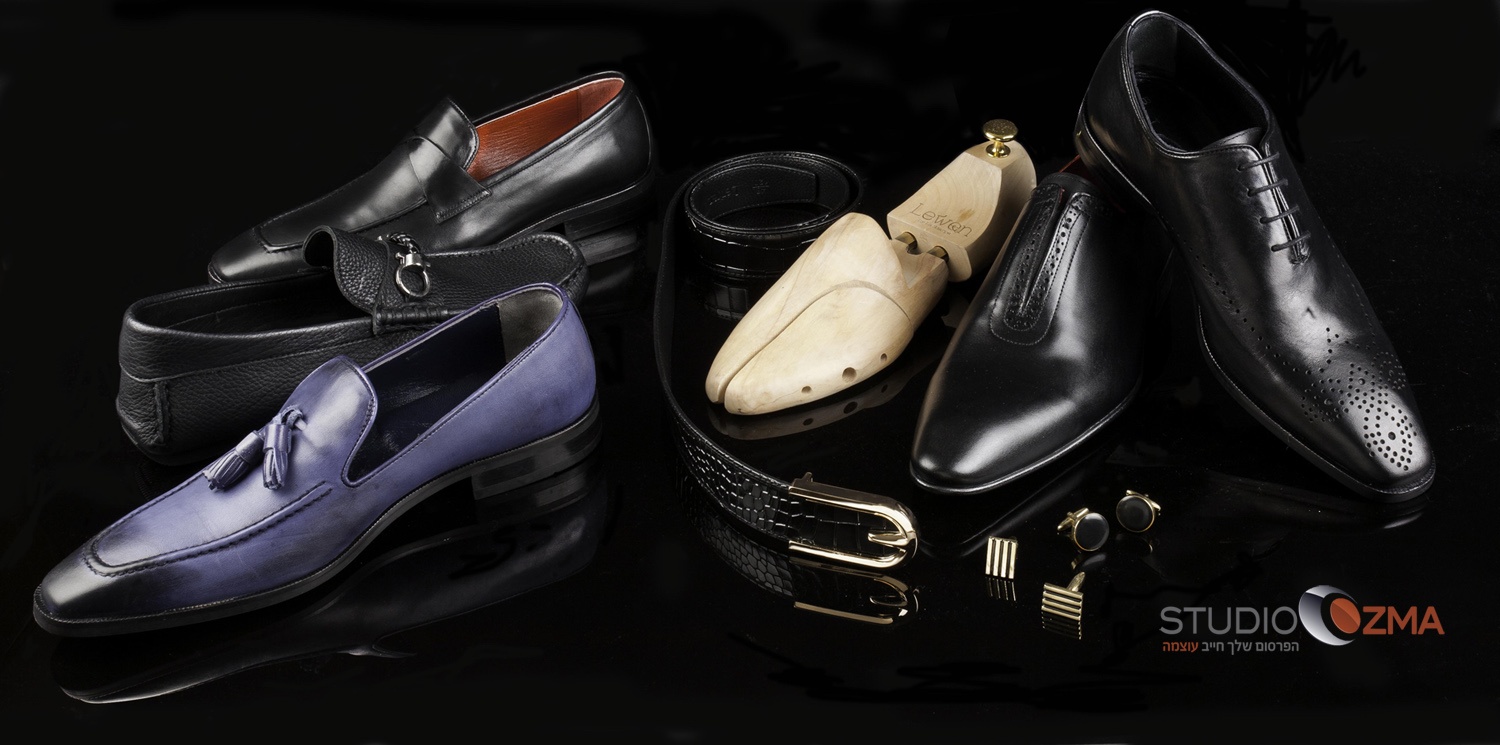 נעלים.jpg