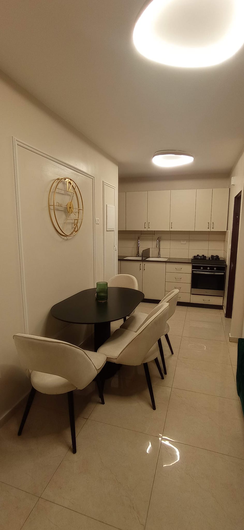 סלון ומטבח.jpeg