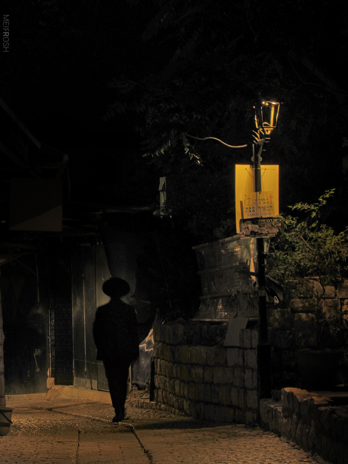 סמטאות צפת בלילה (4)