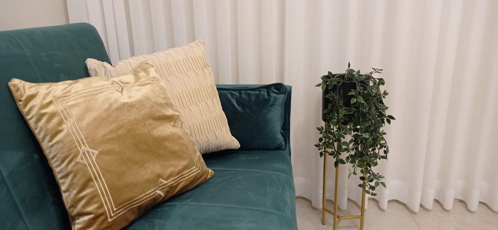 ספה אוירה.jpeg