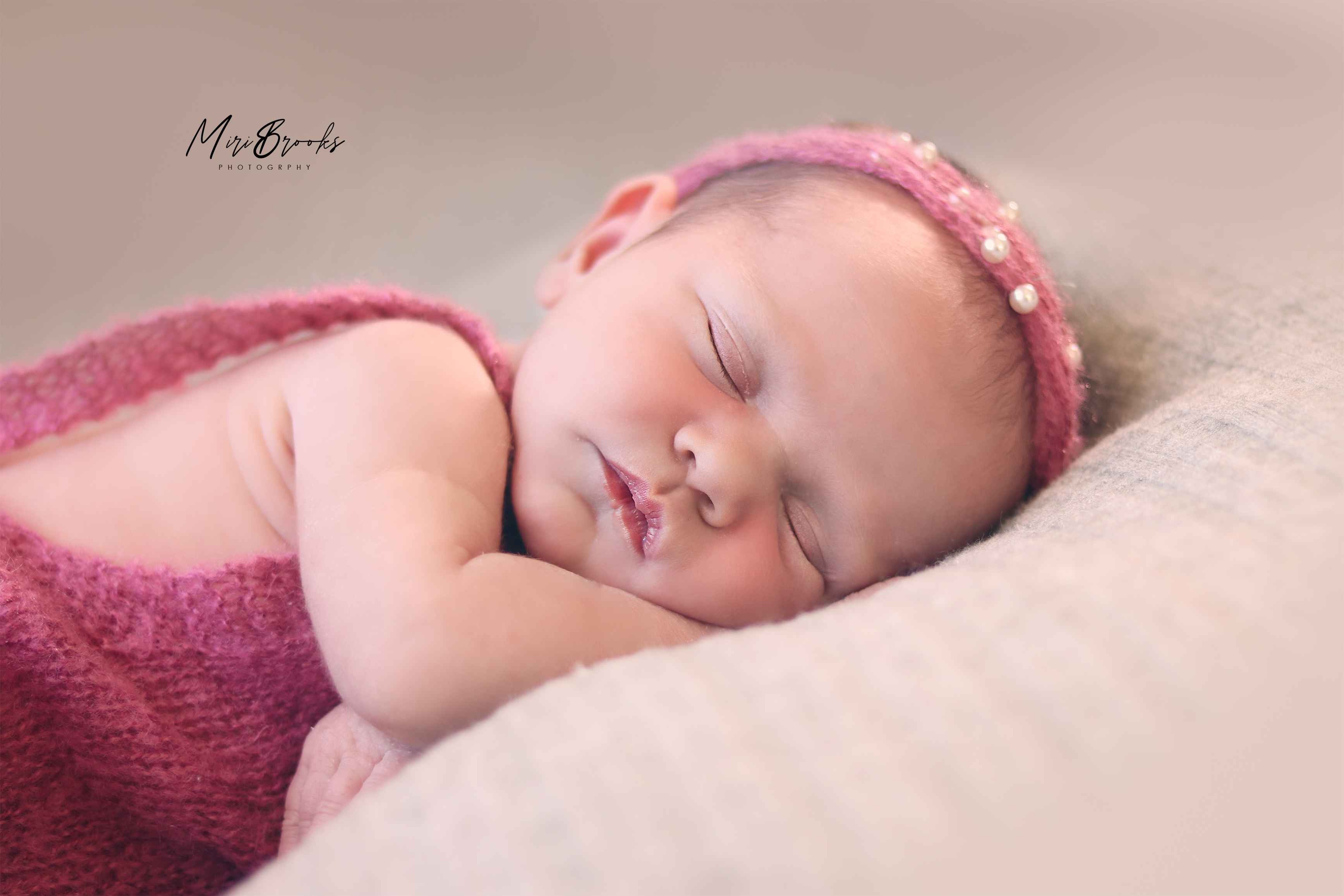 סרבל ורוד.jpg