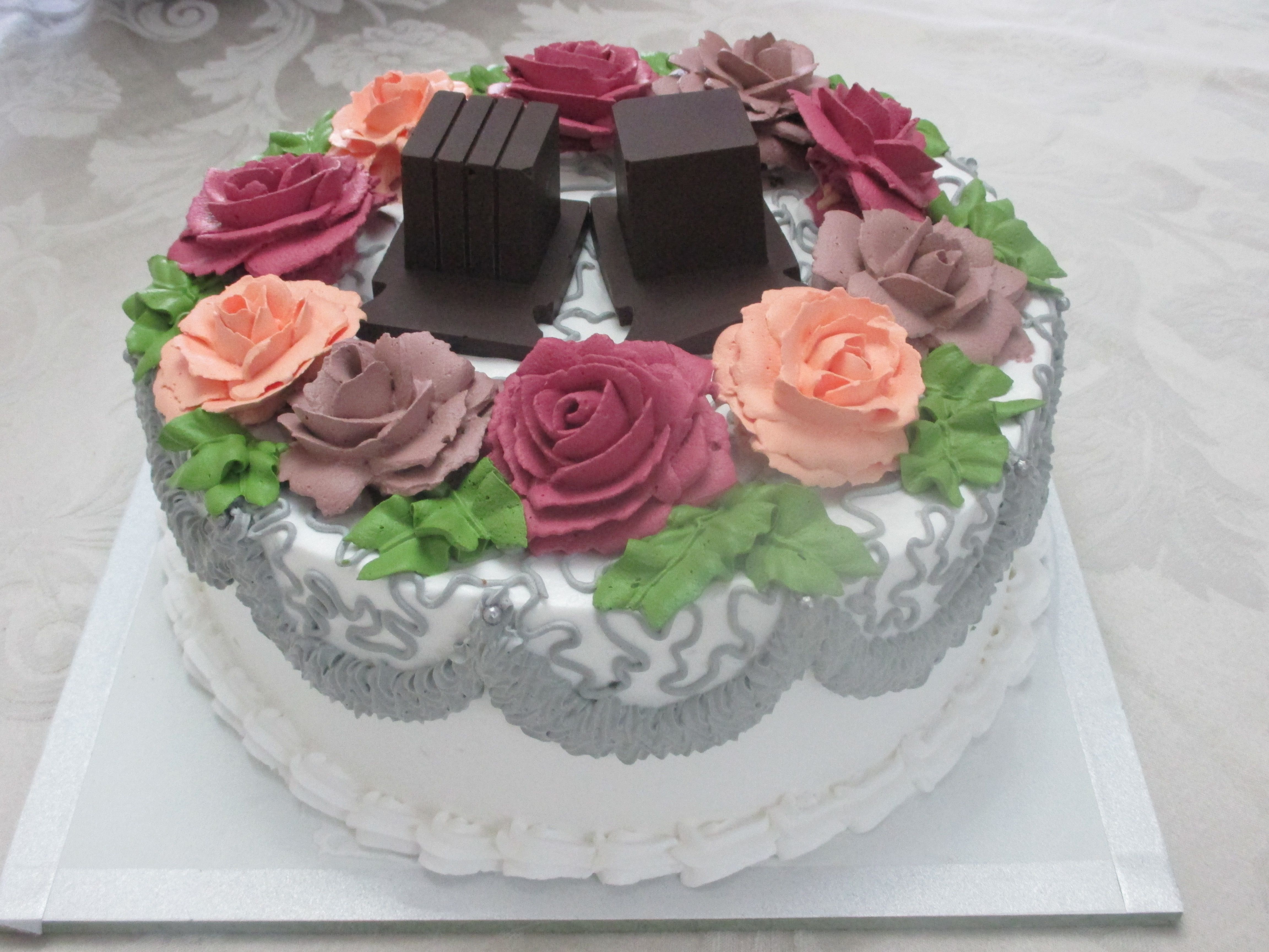 עוגת בר מצוה - שושנים