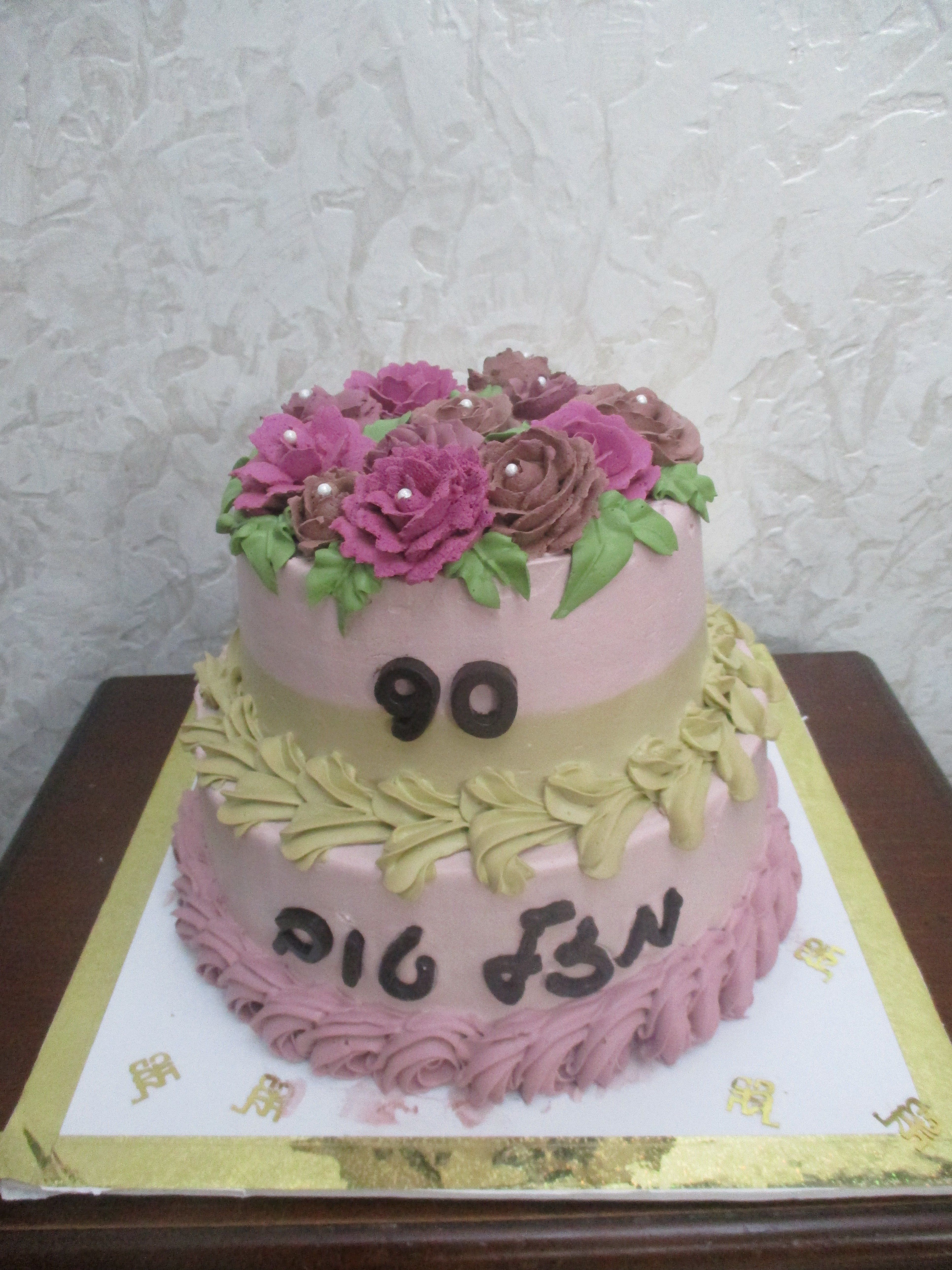 עוגת יום הולדת 90