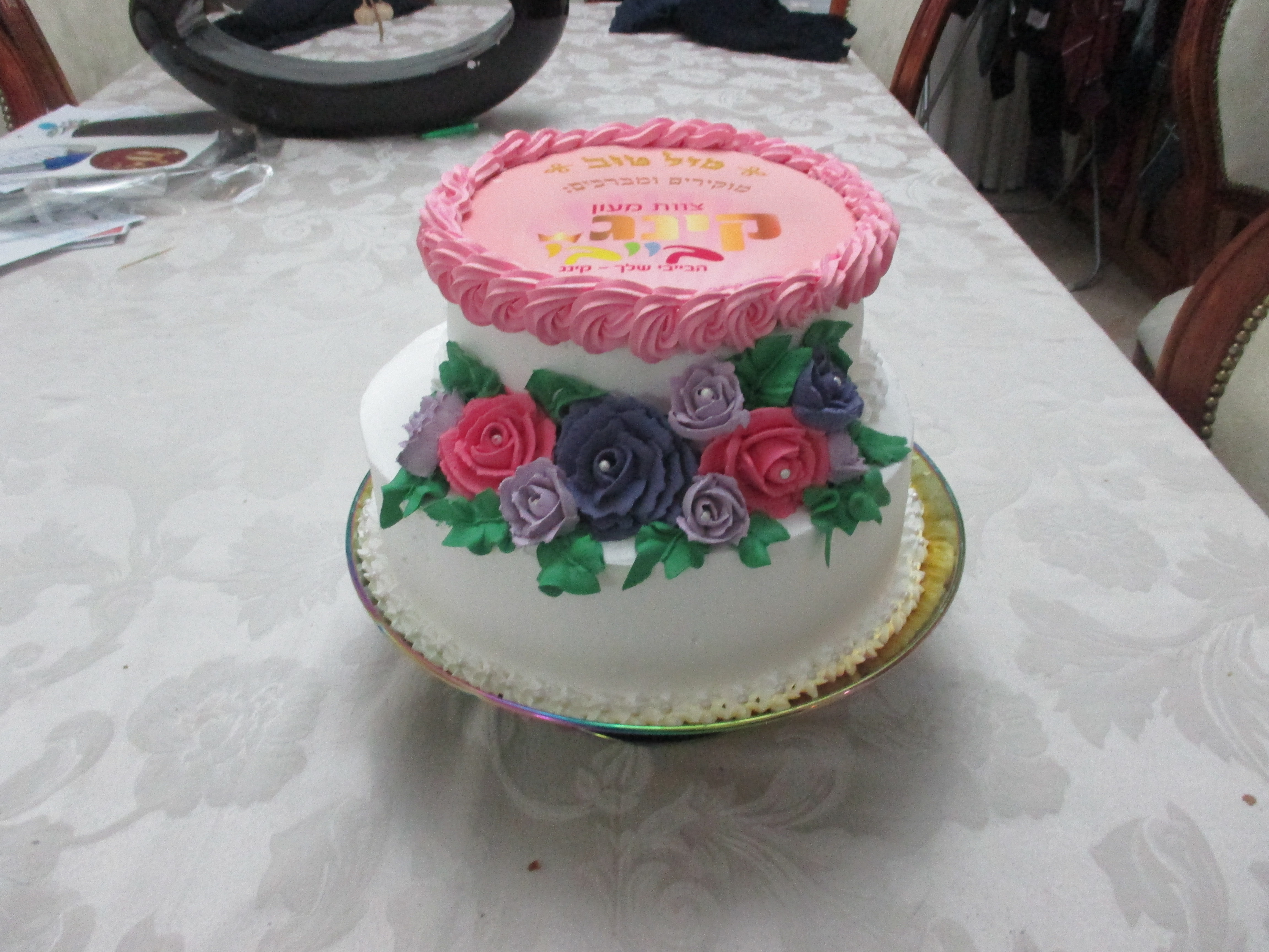 עוגת לוגו מפוארת - קומתיים