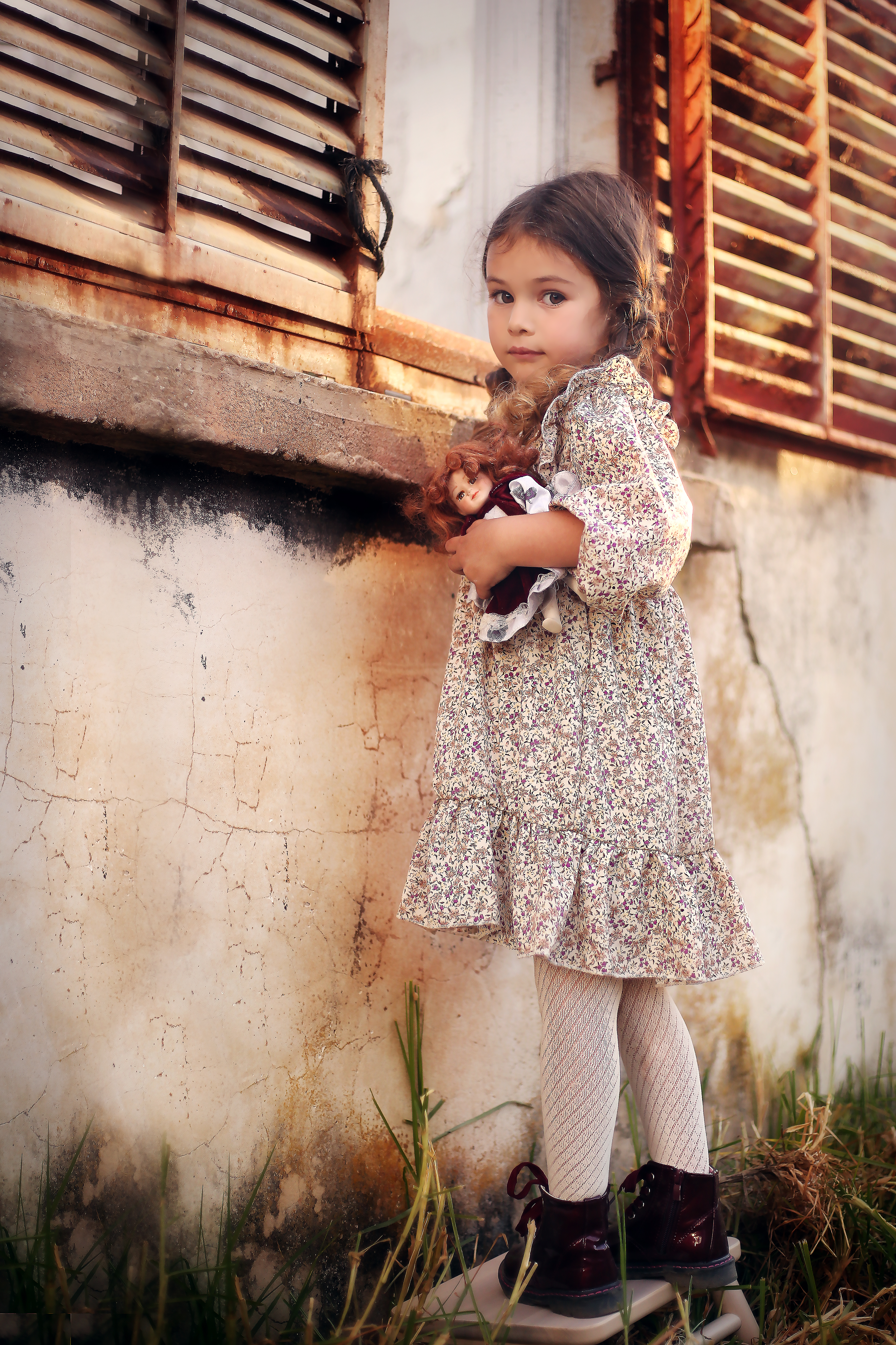 עומדת סופי מאונך copy.jpg