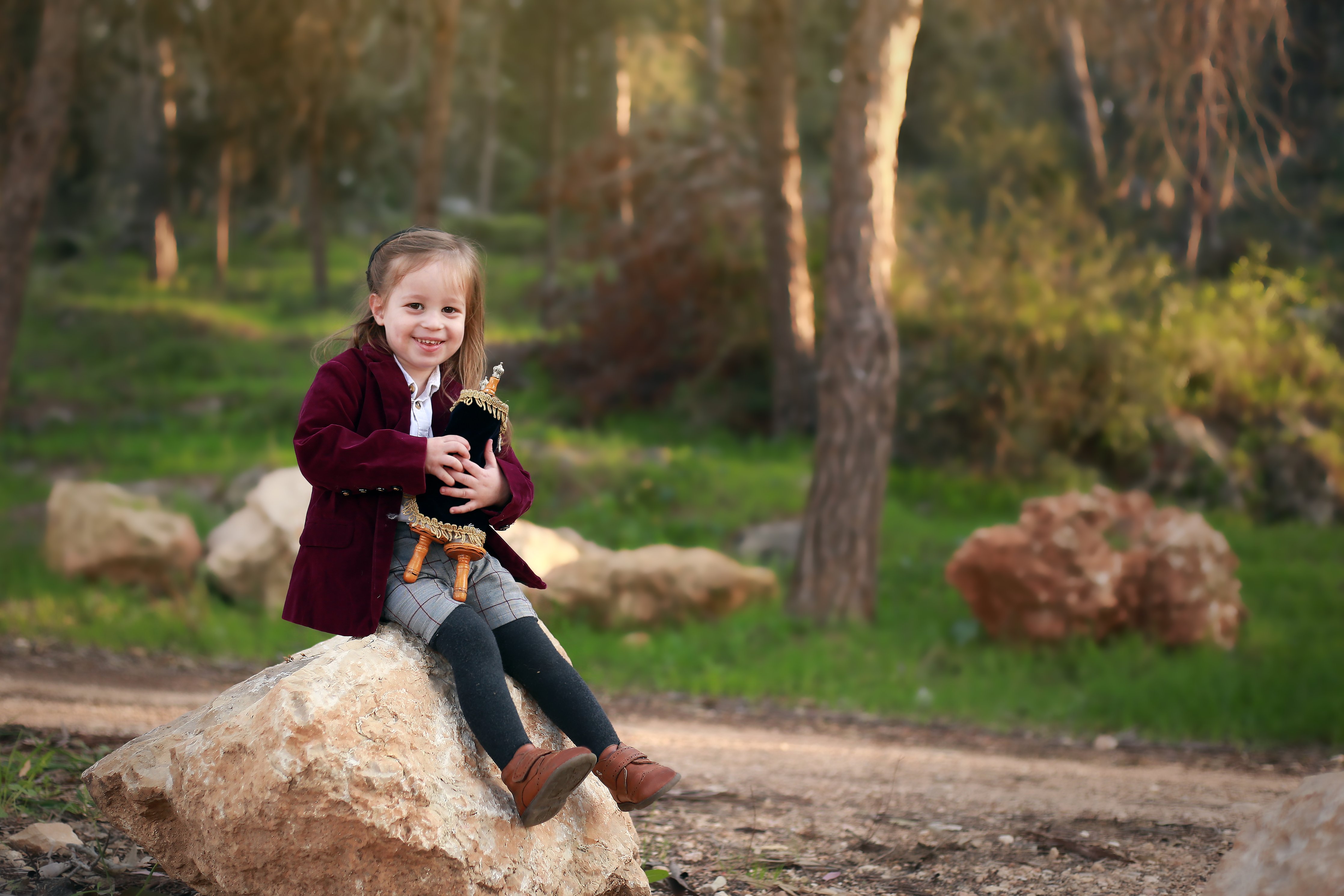 על  הסלע copy 2.jpg