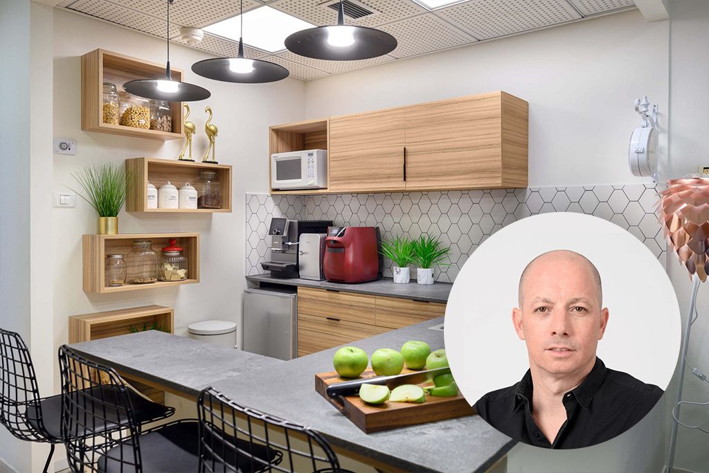 עמית ישראל.jpg