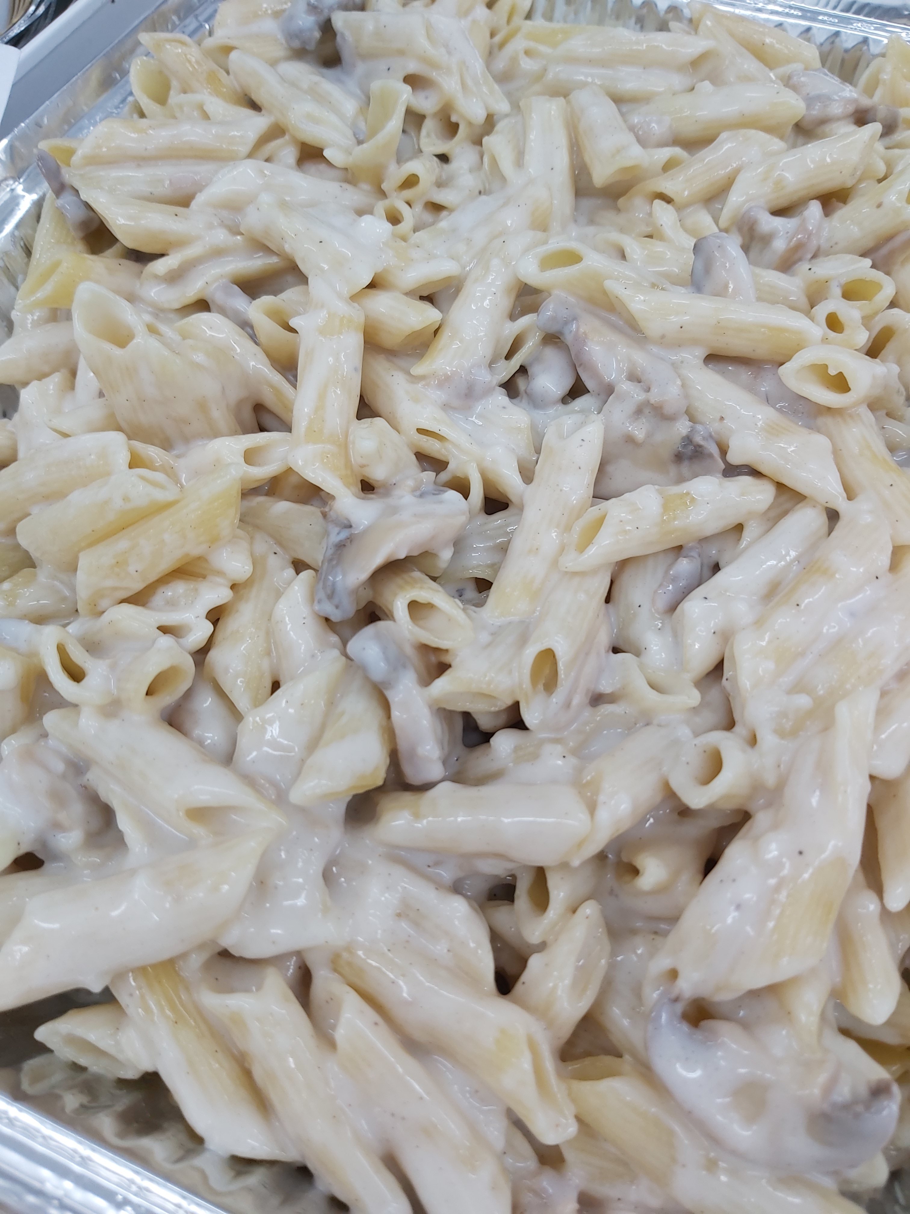 פסטה מוקרמת ברוטב פטריות.jpg