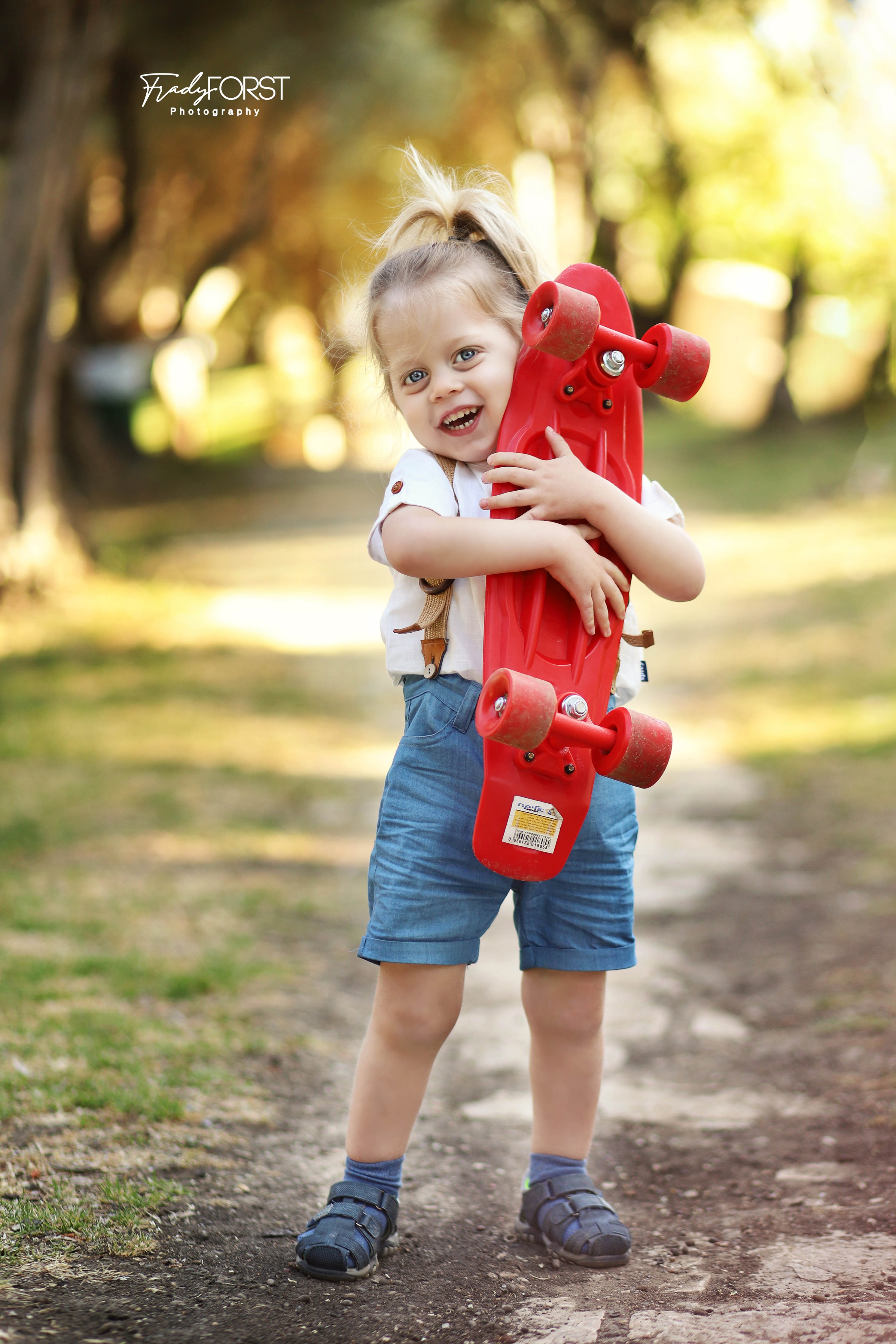 פראדי פורסט צלמת- 0533136818