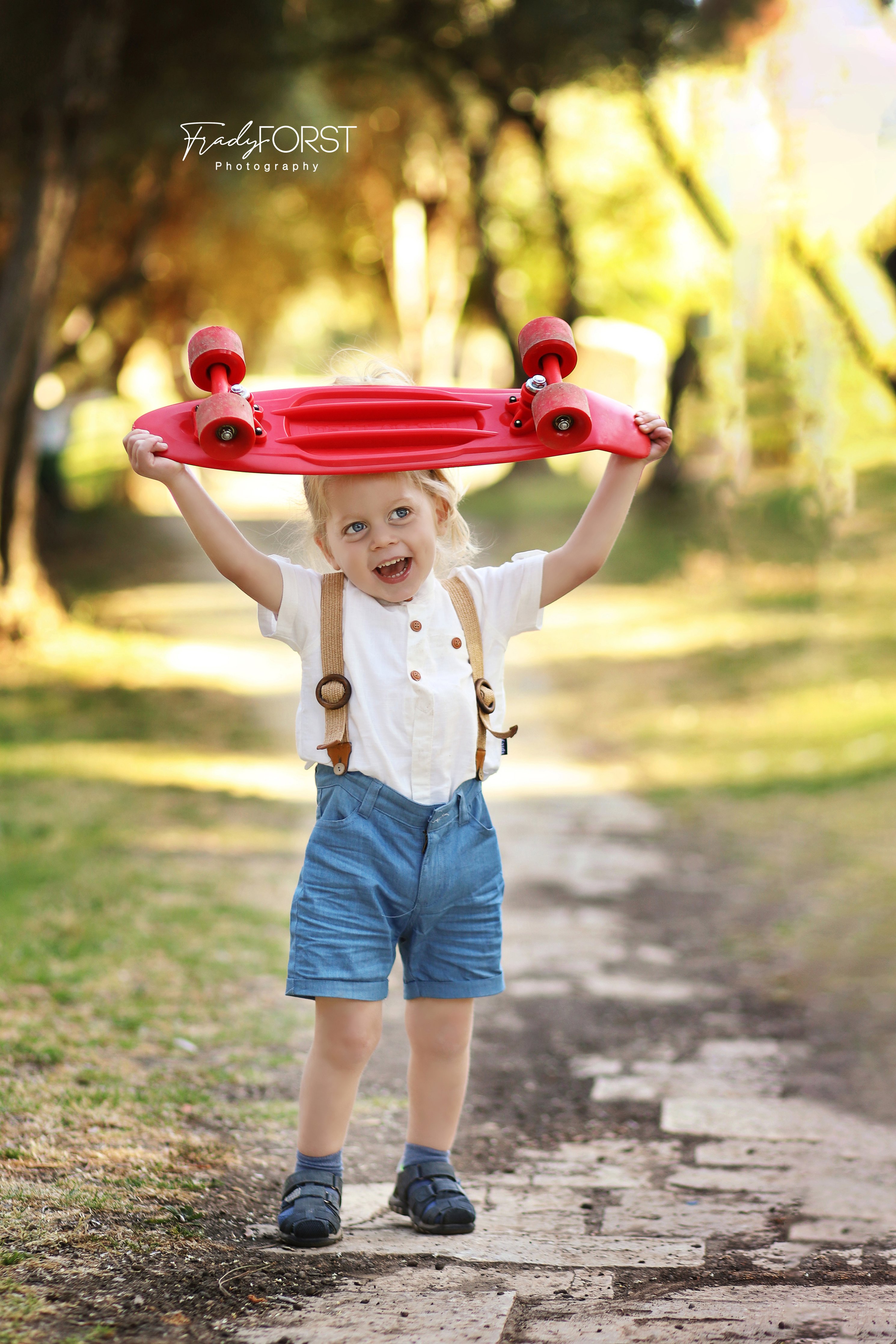 פראדי פורסט צלמת- 0533136818