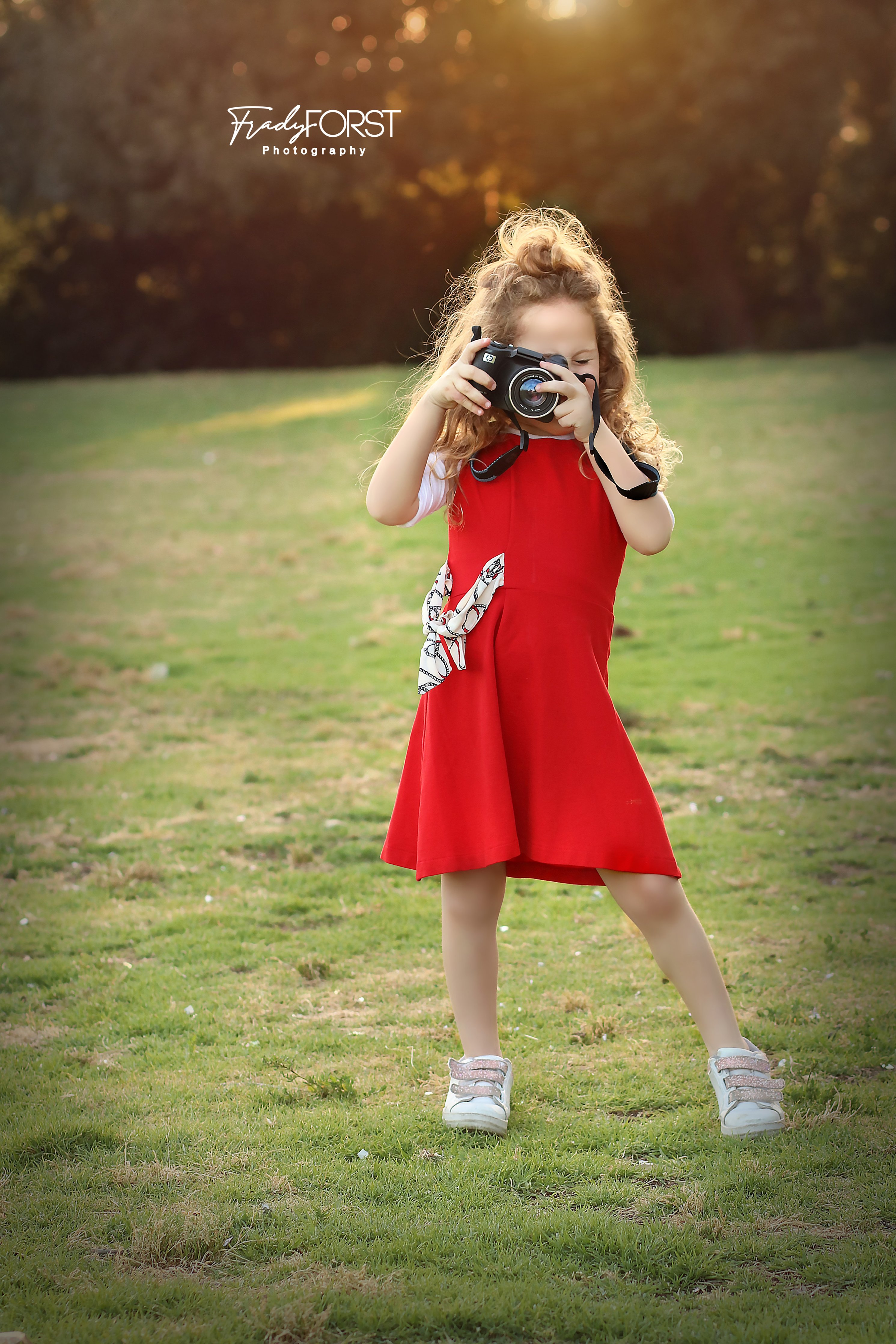 פראדי פורסט צלמת- 0533136818