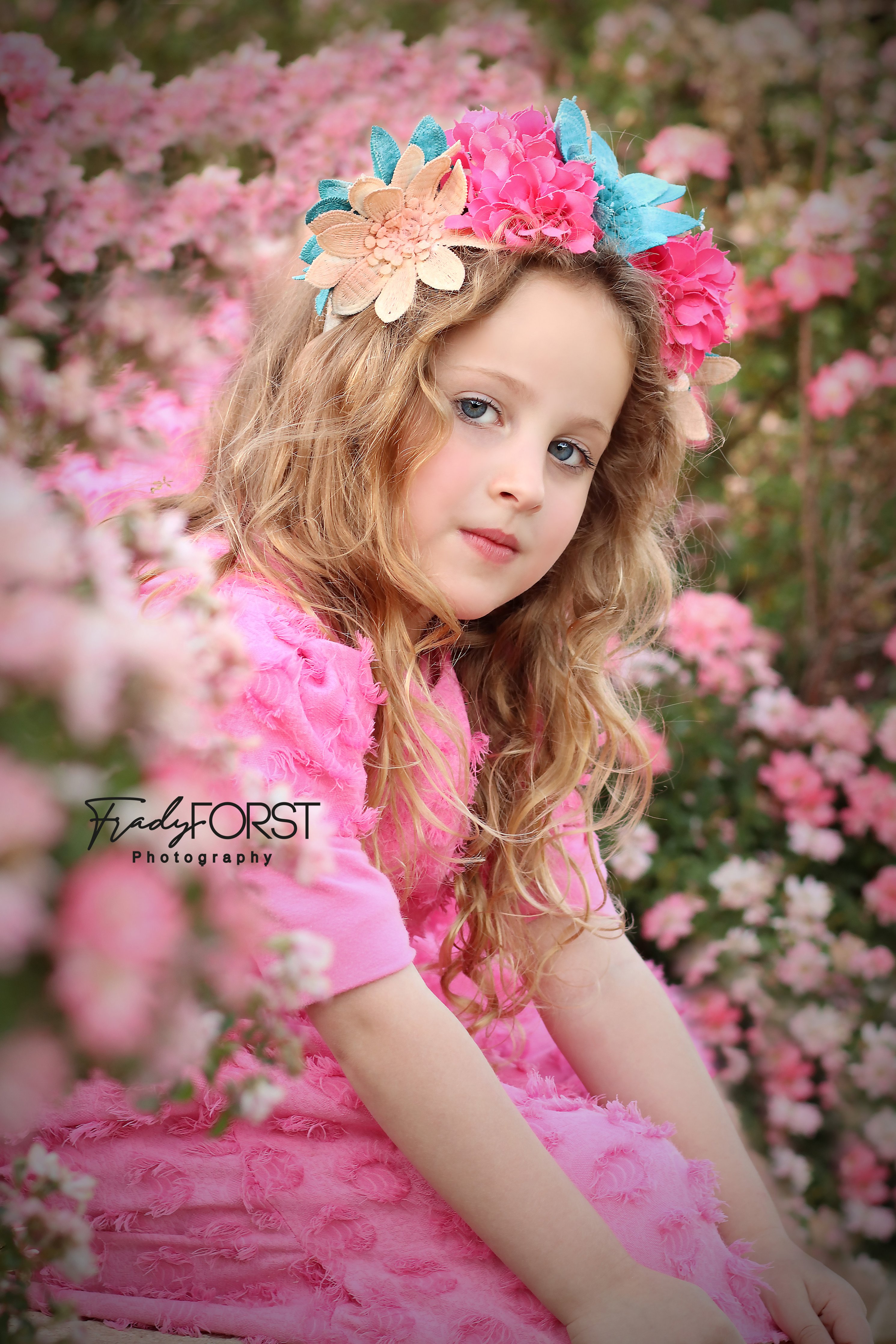 פראדי פורסט צלמת- 0533136818