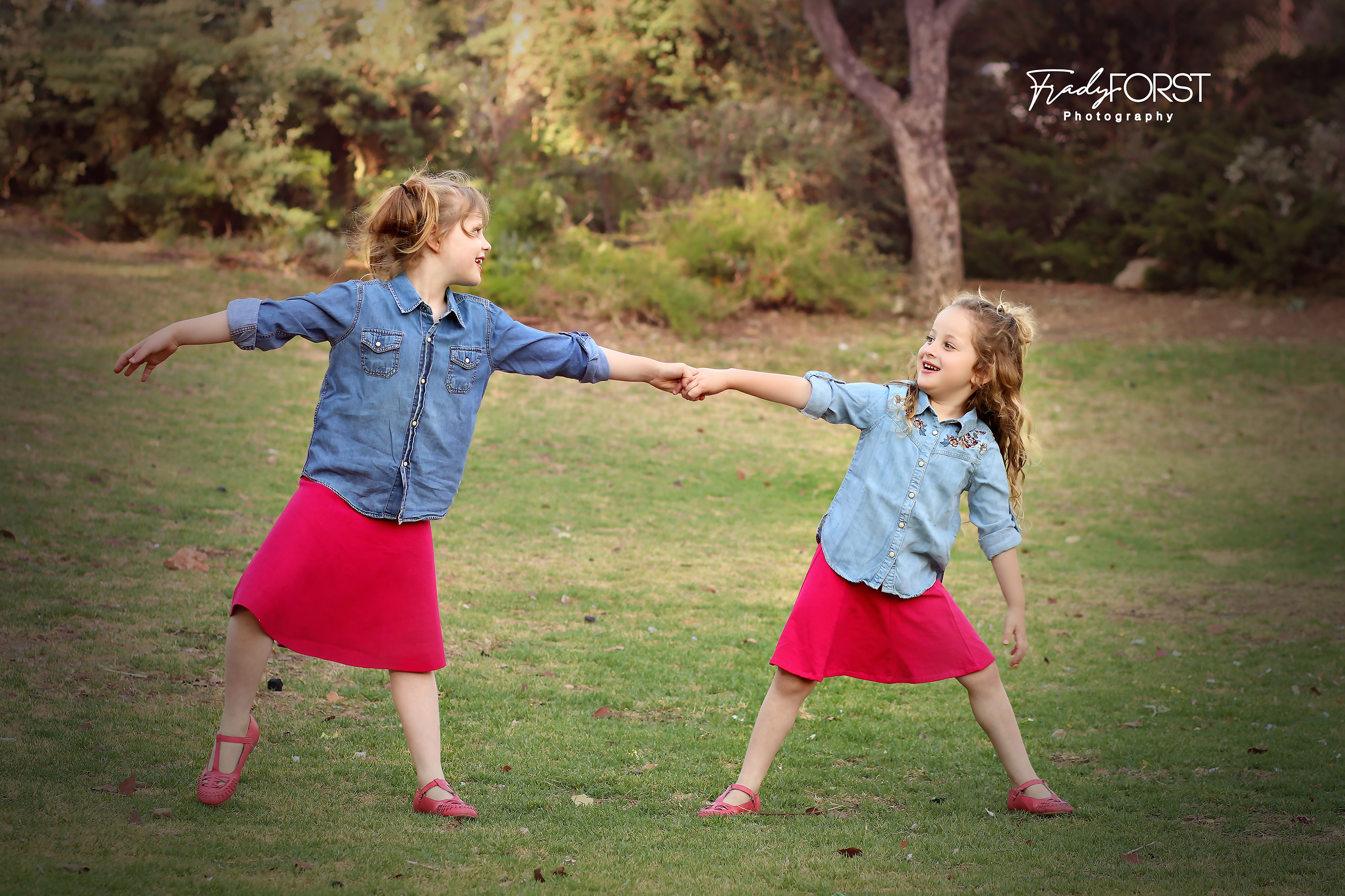 פראדי פורסט צלמת- 0533136818