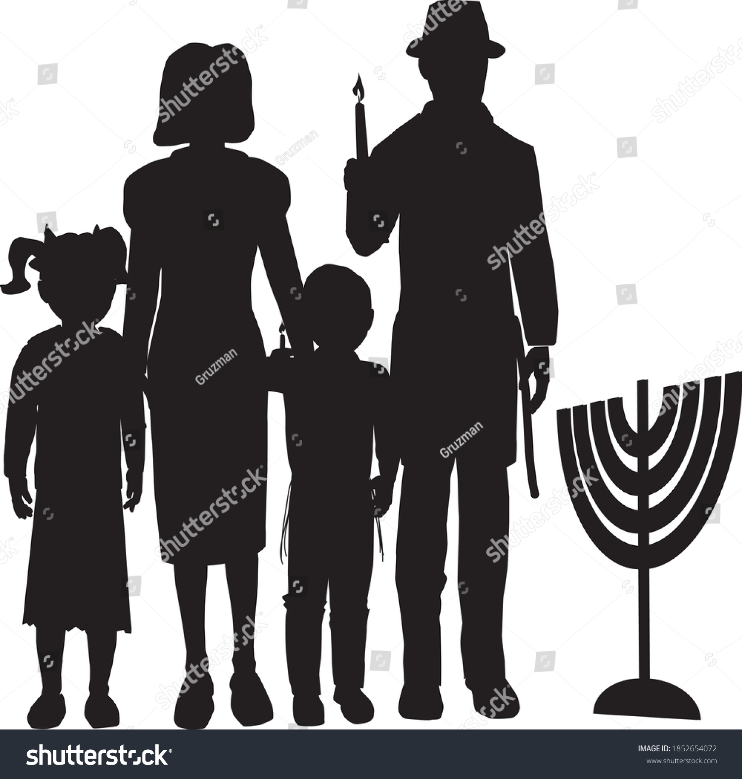 צללית של משפחה שמדליקה נרות חנוכה-1852654072.jpg