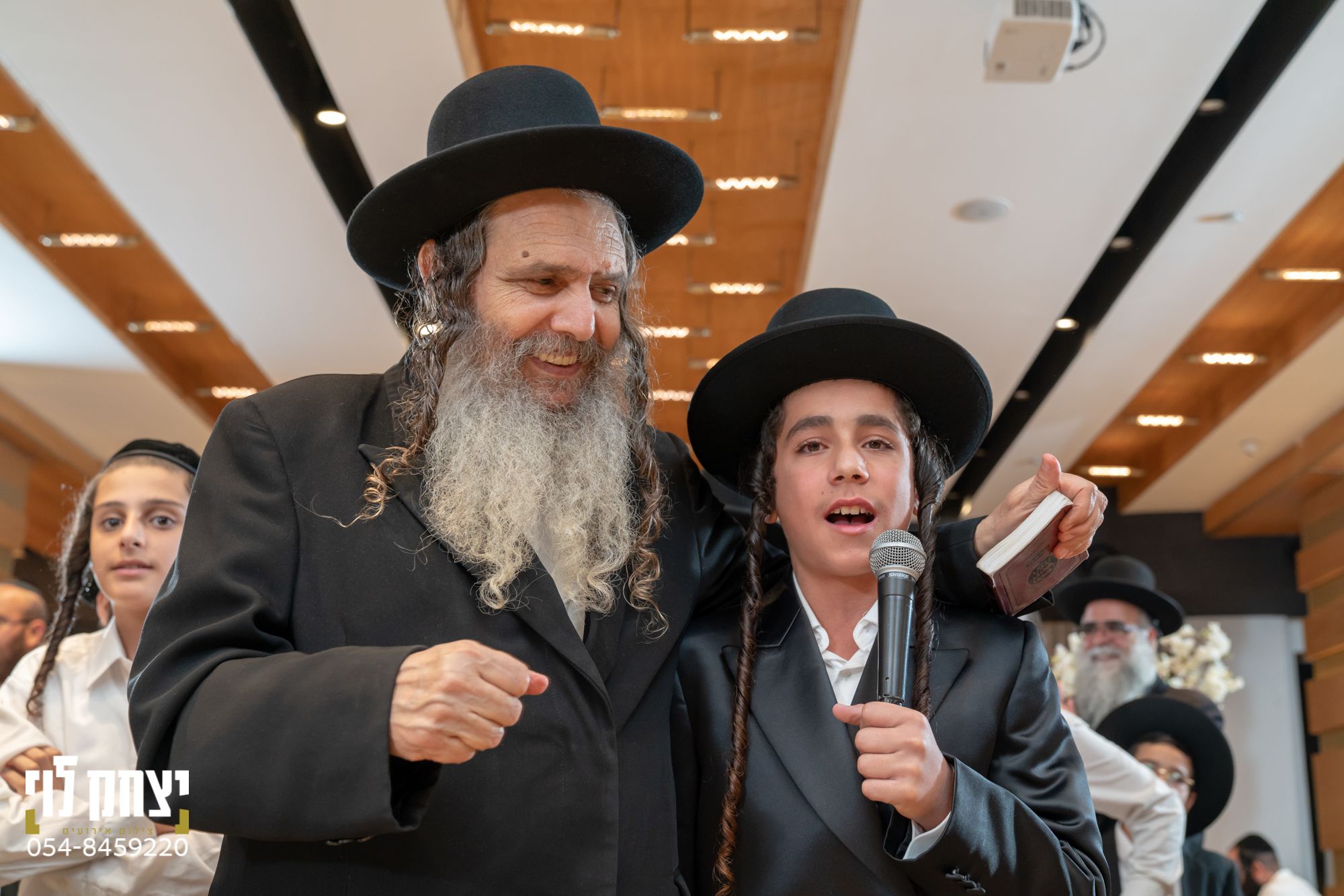 צלם אירועים חרדי 054-8459220-65.jpg