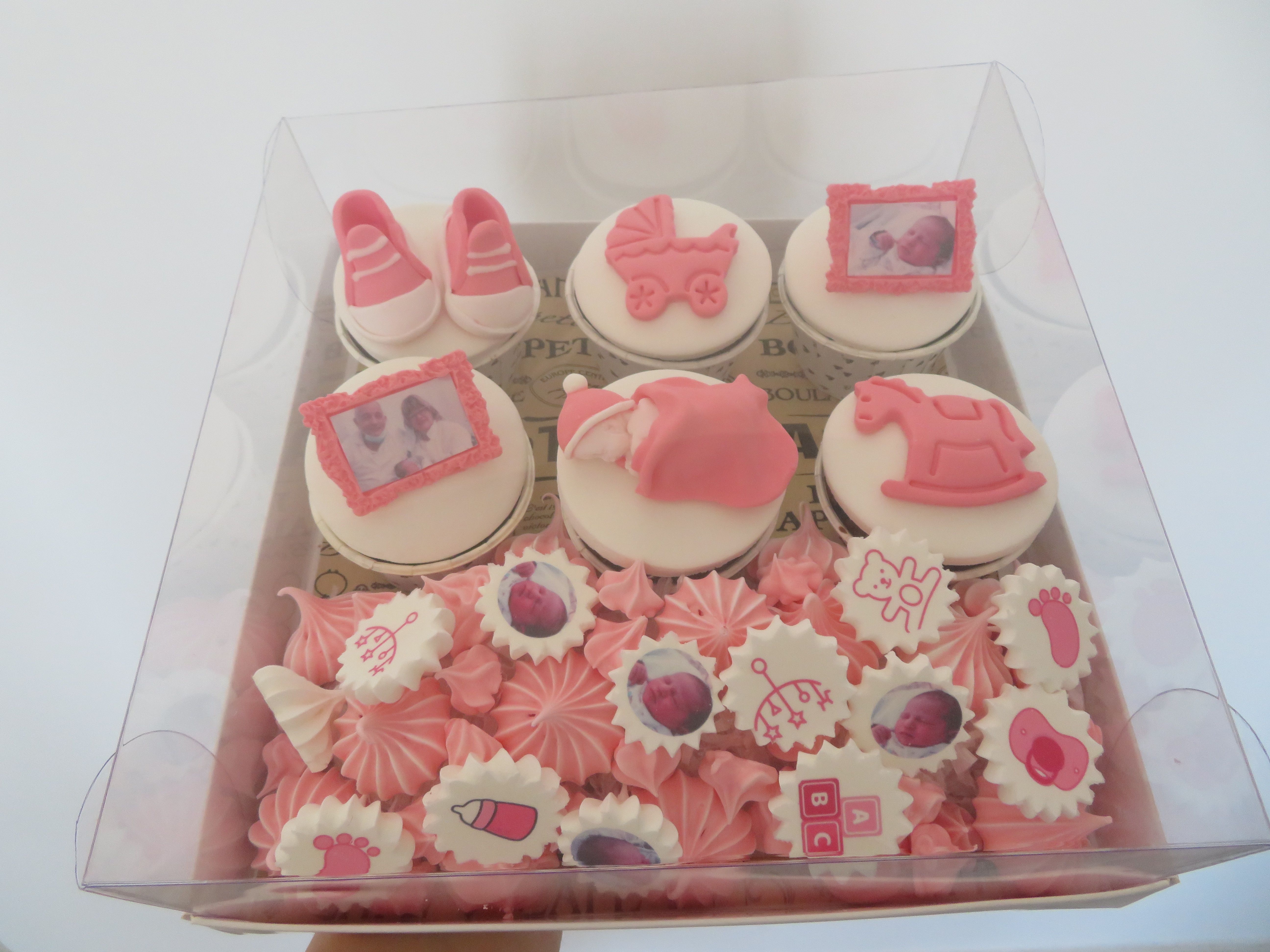 קאפקייקס להולדת בת