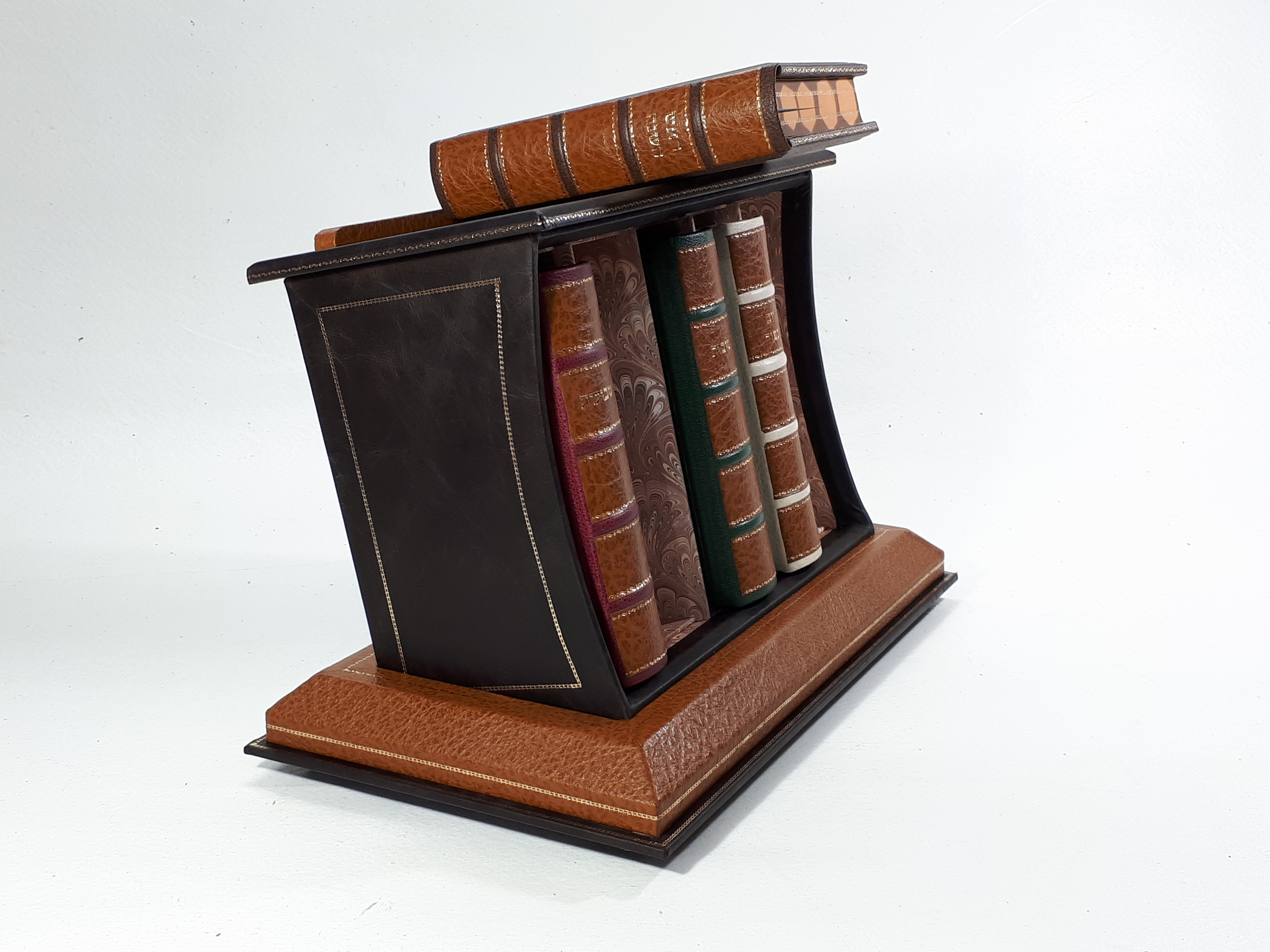 קופסא סטנדר