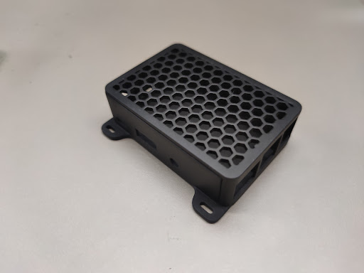 קופסה לכרטיס אלקטרוני (ASUS Tinker Board S)