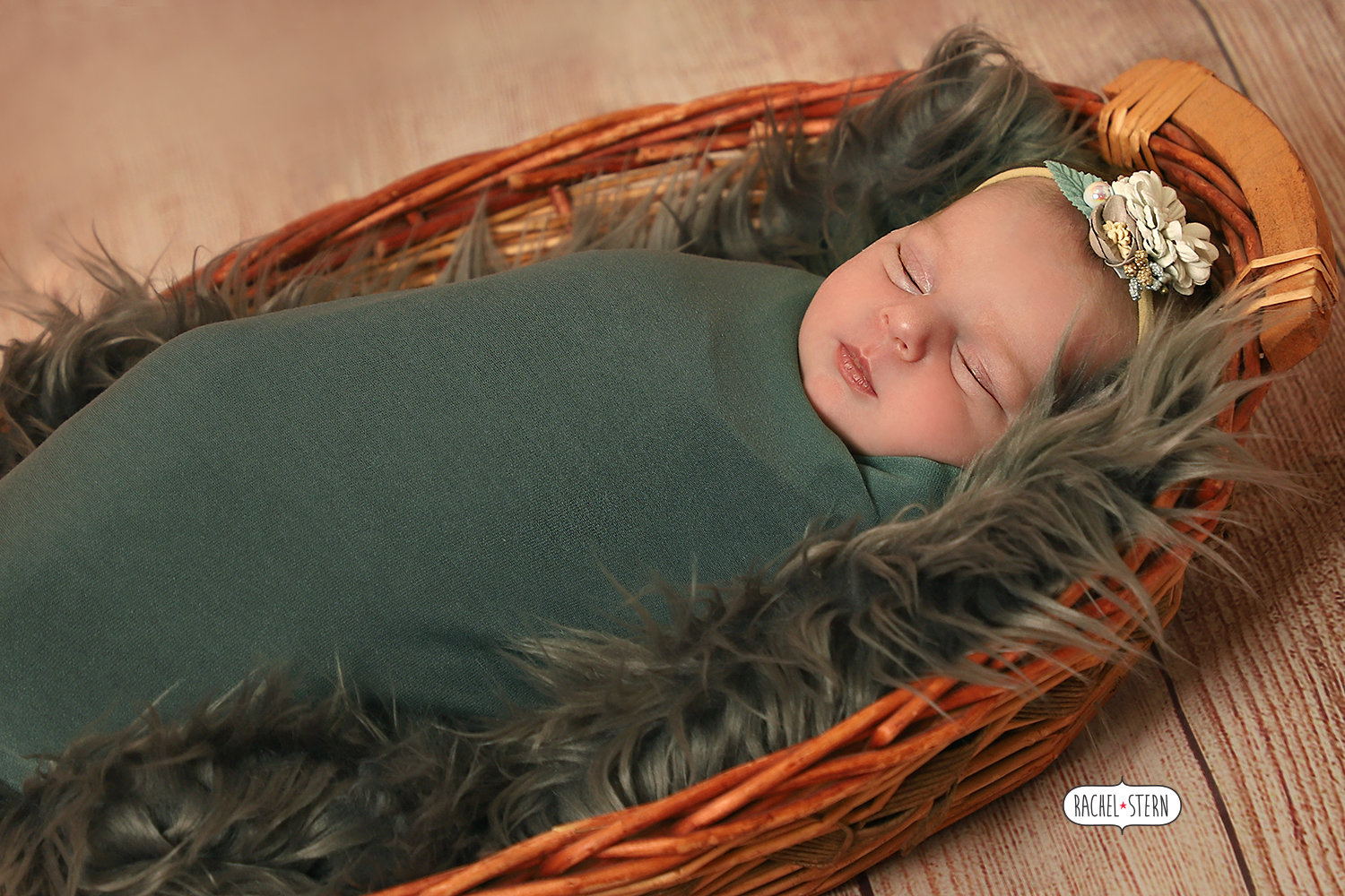 רחל שטרן צילומי ניו בורן