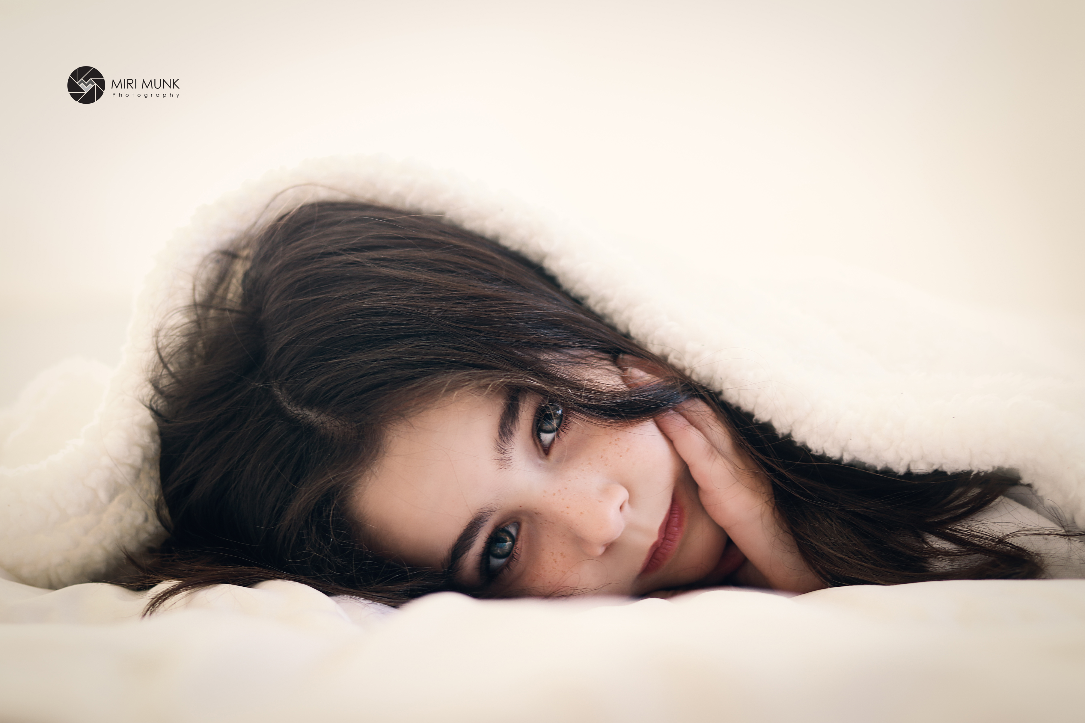 שווה להתכסות.jpg