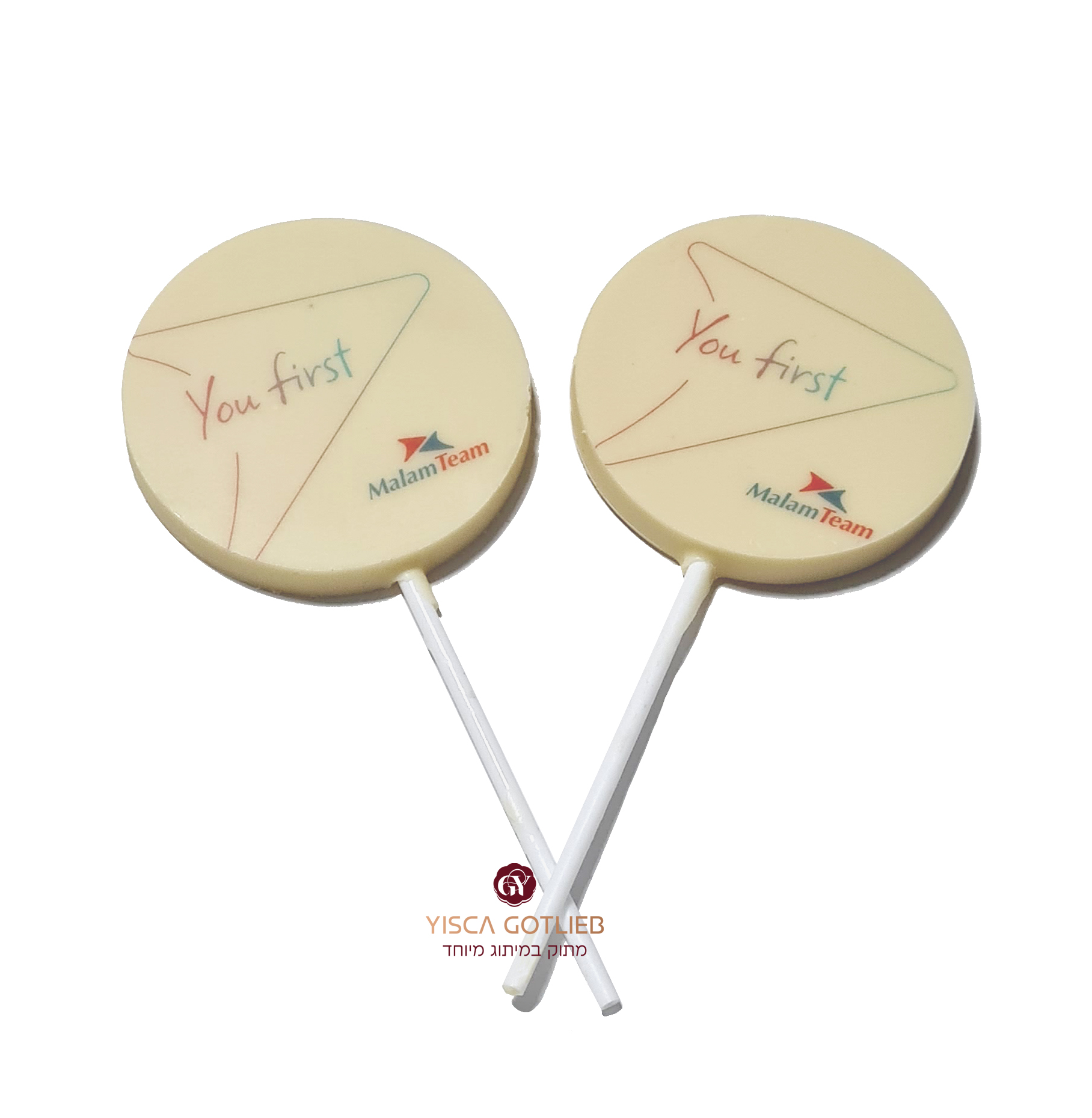 שוקולד על מקל ממותג אישי