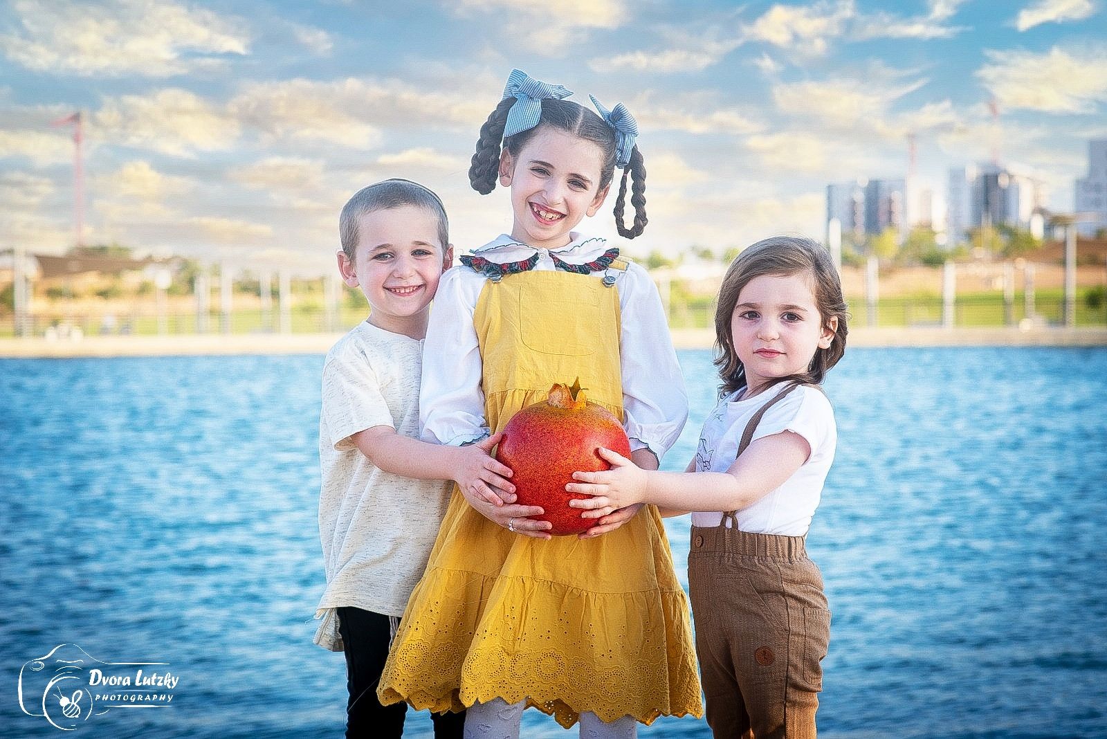 שנה טובה ומתוקה כפשוטו ✨ | לוצקי דבורה צלמת