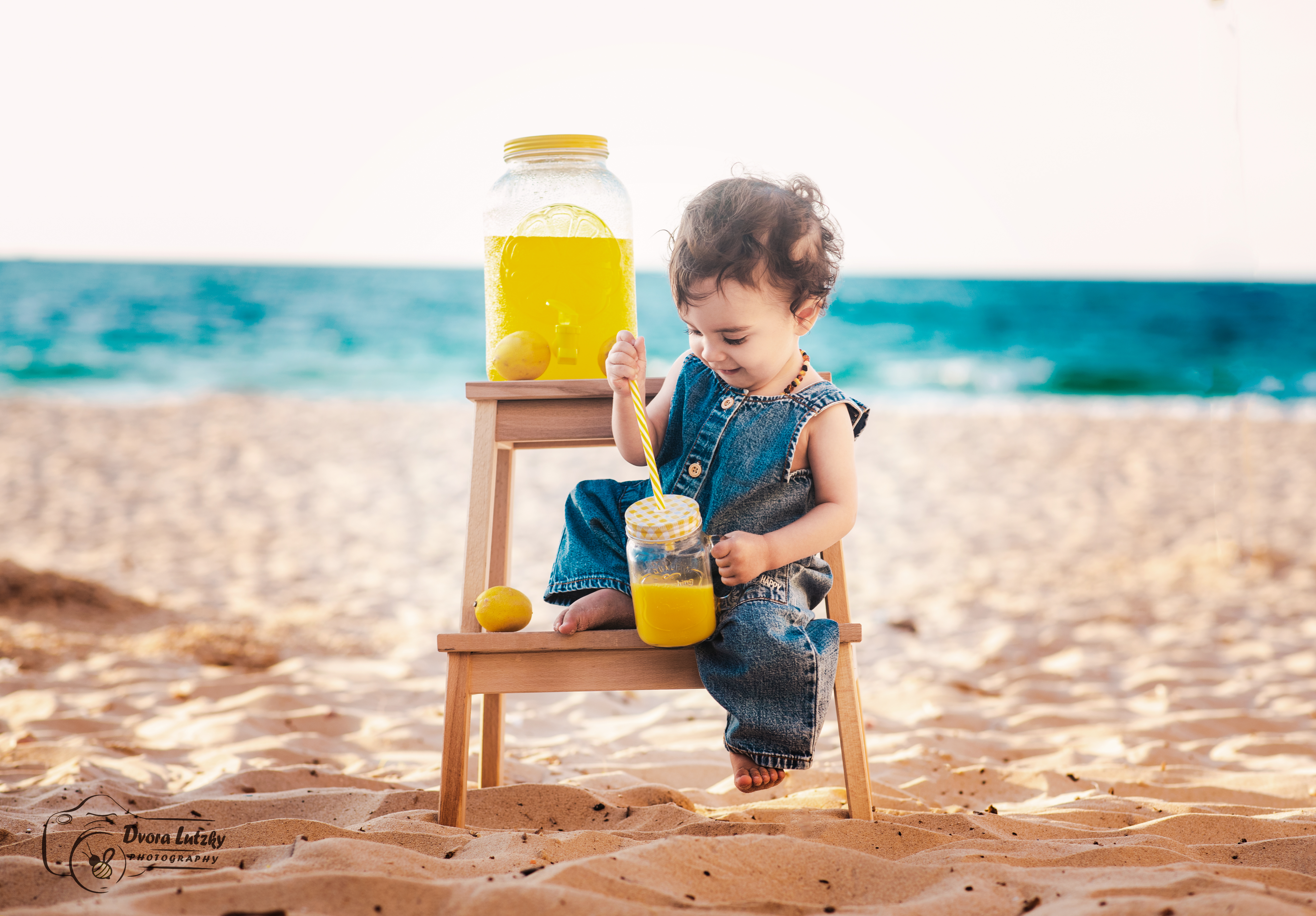 שניאור חוגג שנה | צלמת לוצקי דבורה | צילומי גיל שנה המתוק 2