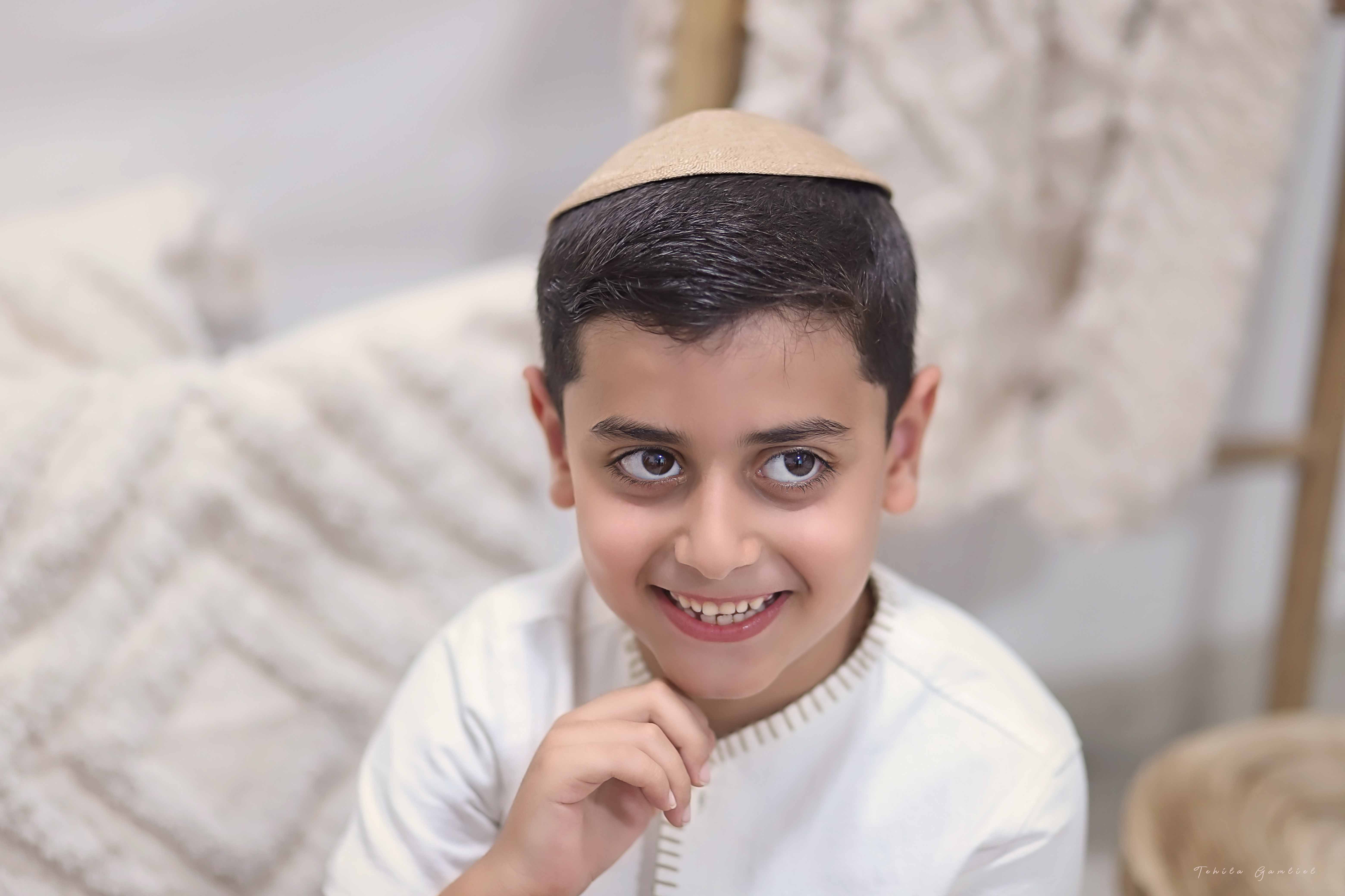 תהילה גמליאל 0556783301