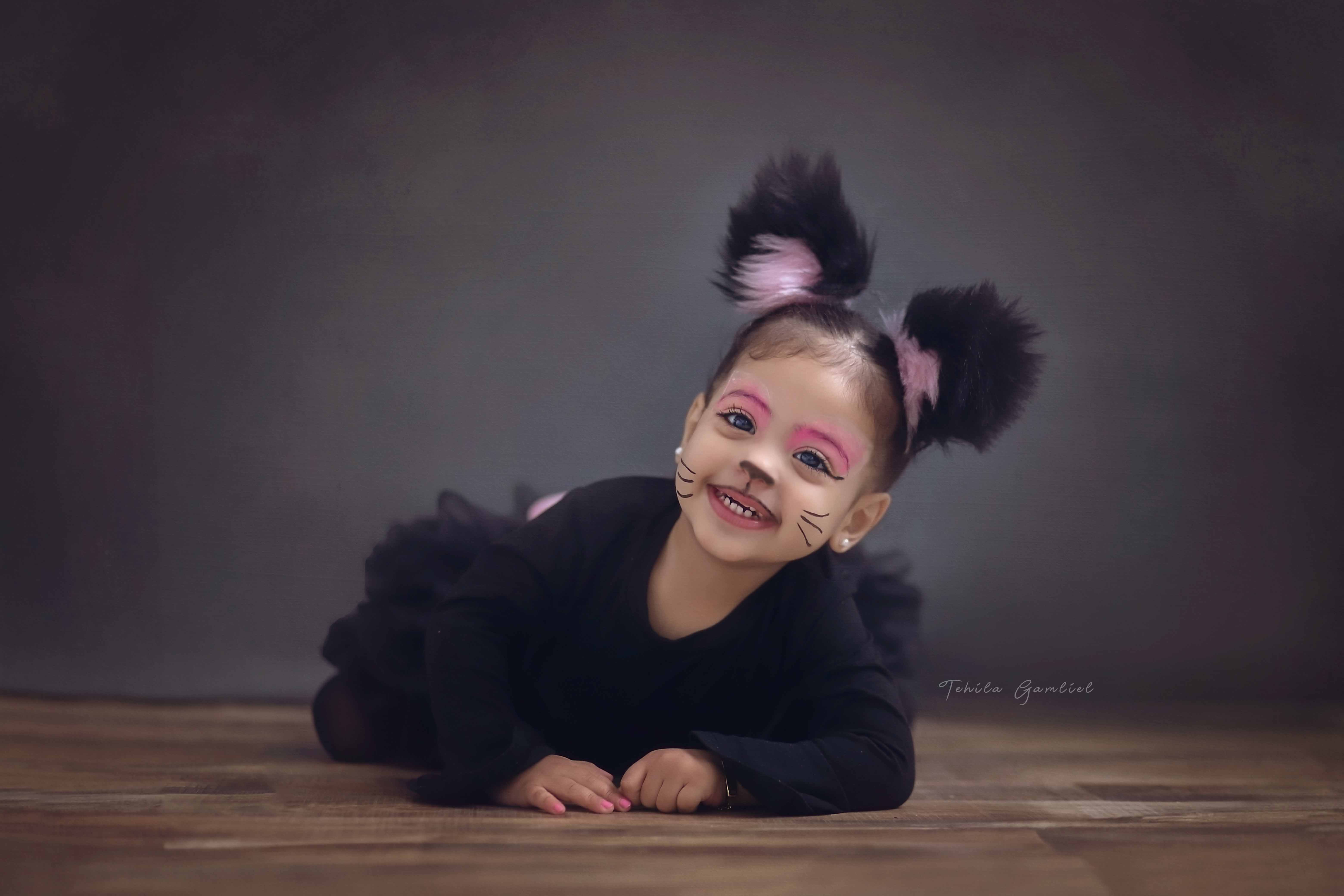 תהילה גמליאל 0556783301